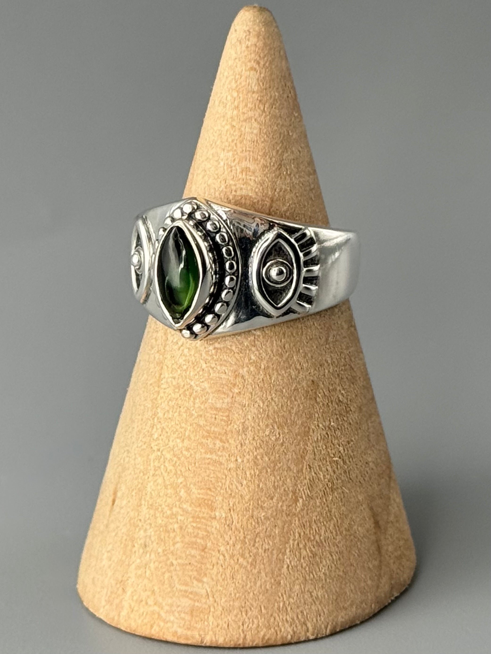 •TOURMALINE - GAZE• sterling silver ring (size 6)
