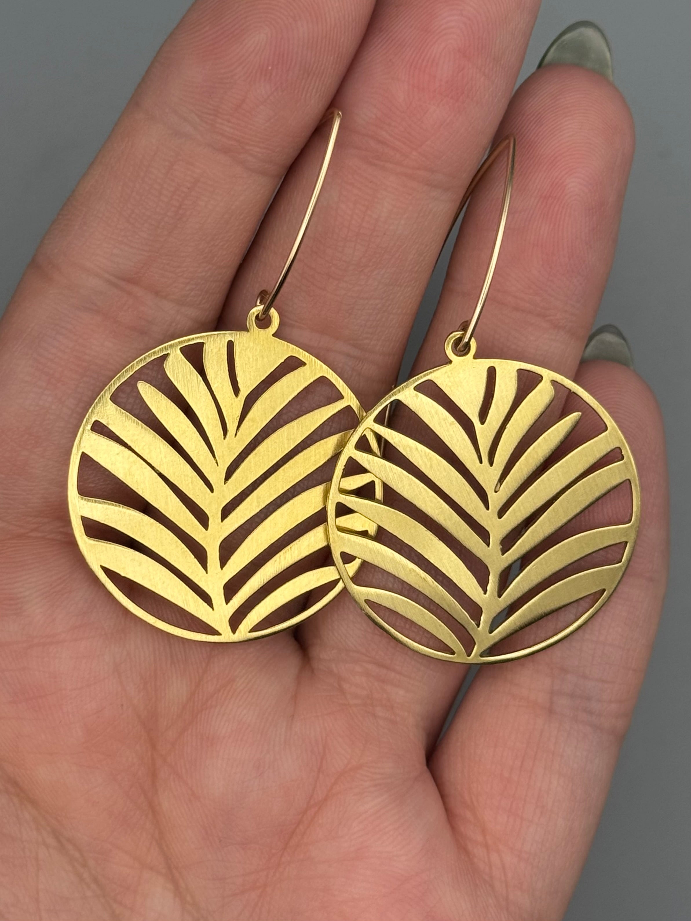 •AVENTURA• gold dangle earrings