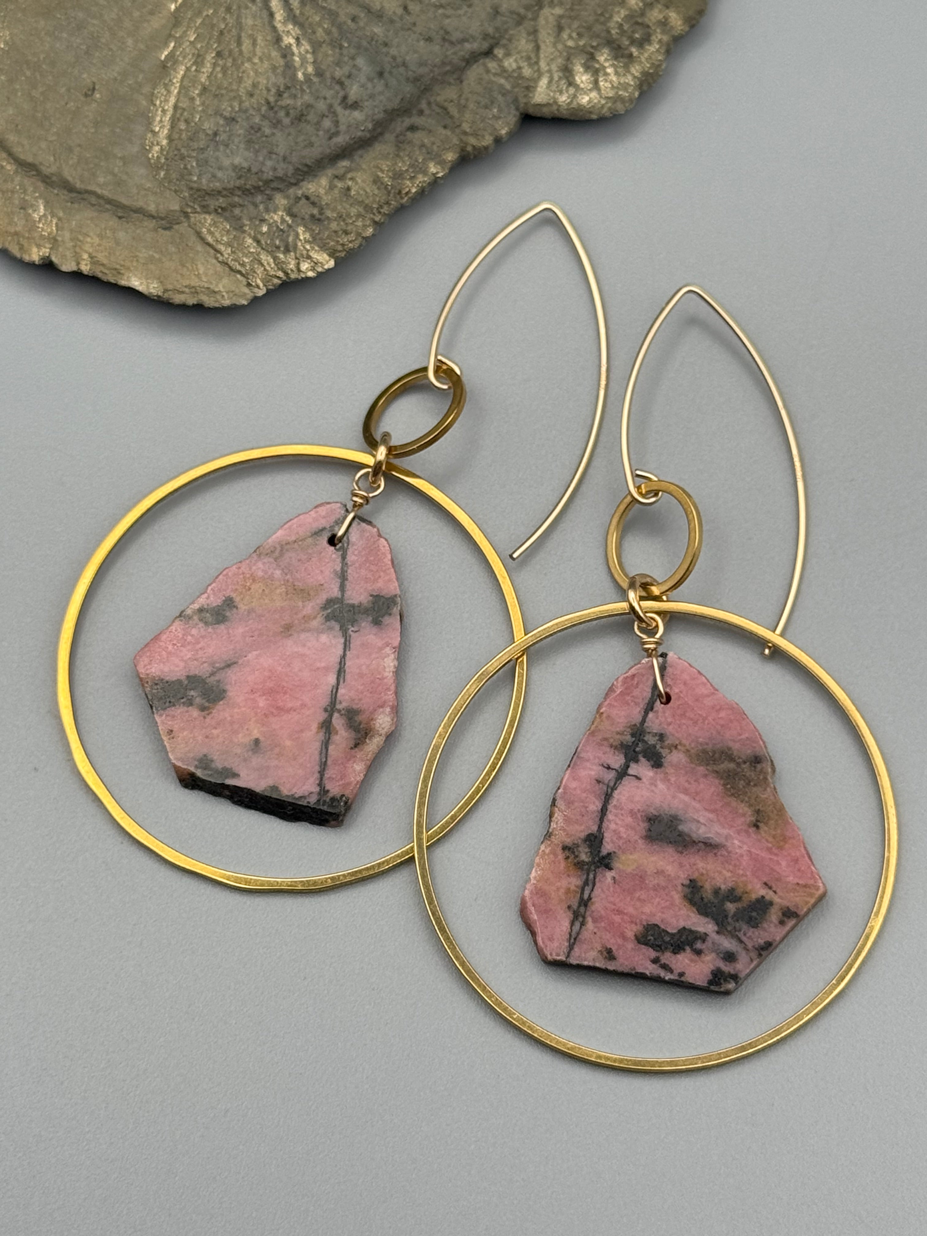 •EQUA-LUNA• rhodonite slab + gold earrings