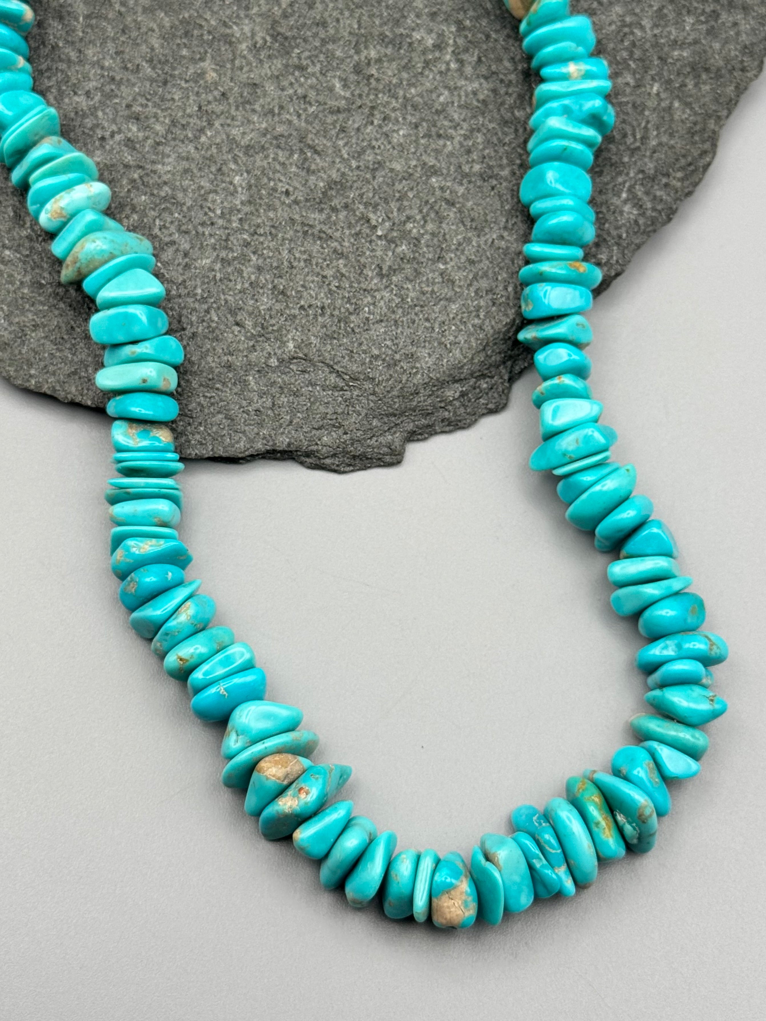 •HUBEI TURQUOISE - CHUNKY STRAND• silver beaded necklace (17.5" - 19.5" long)