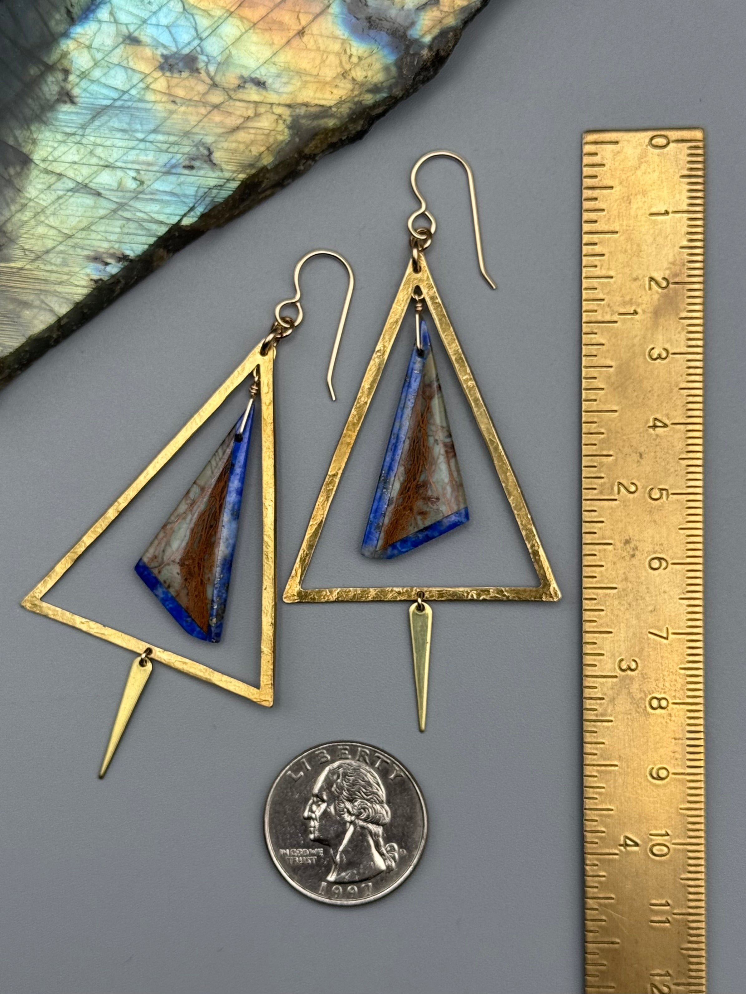 •YIELDING• intarsia + gold earrings