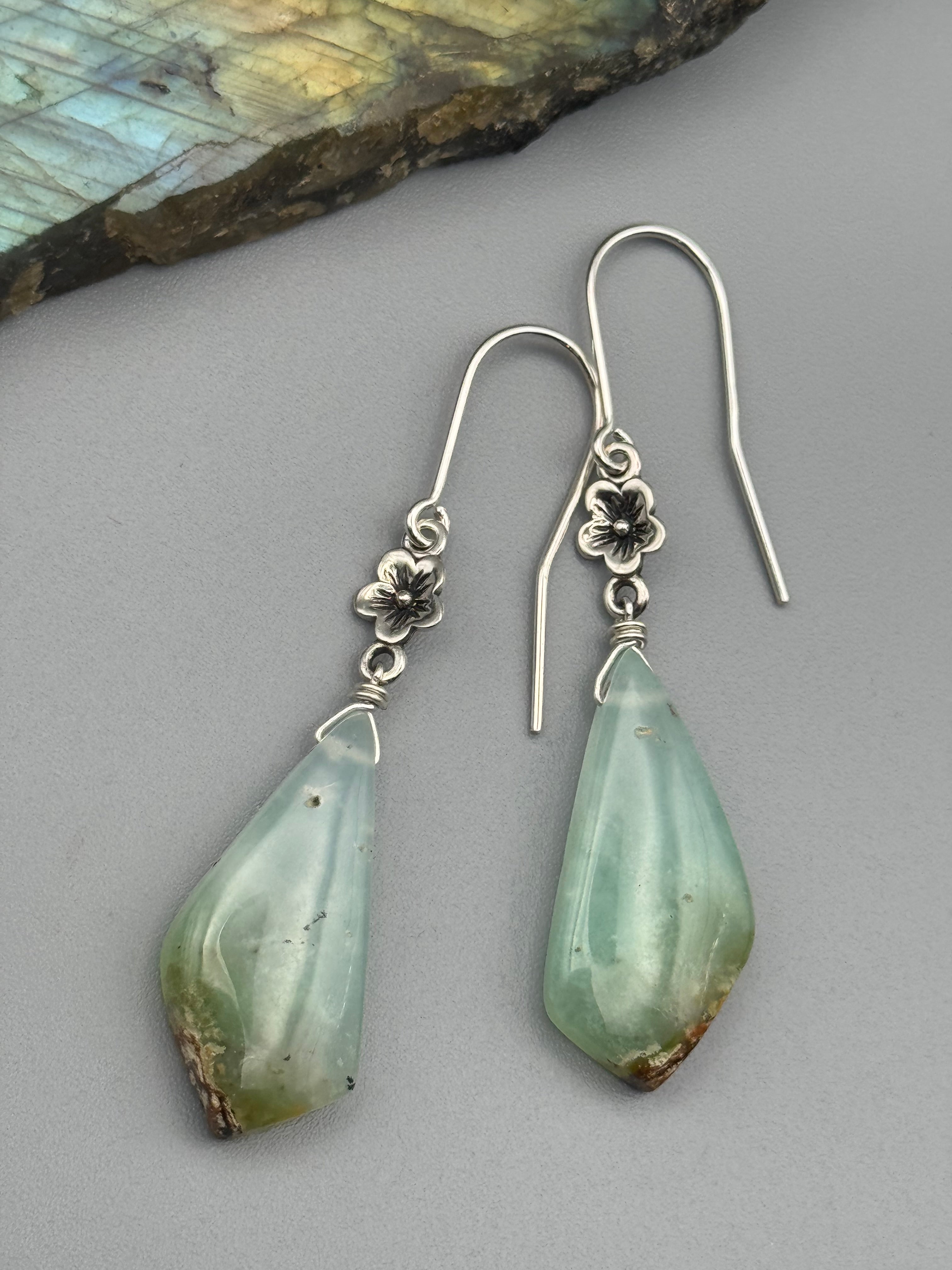 •SAKURA• chrysoprase + silver earrings