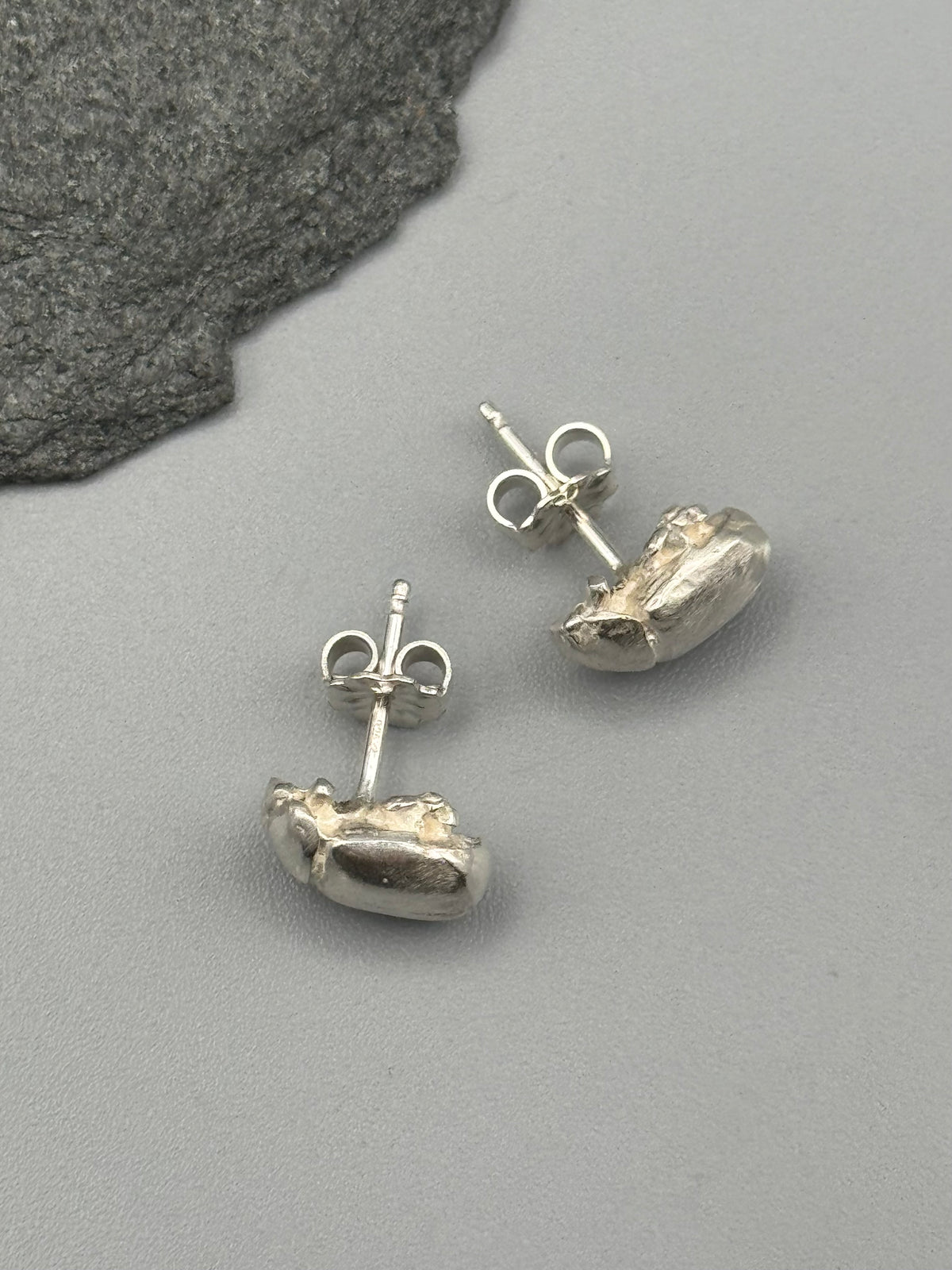 •LIL' JUNEBUGS• silver cast stud earrings