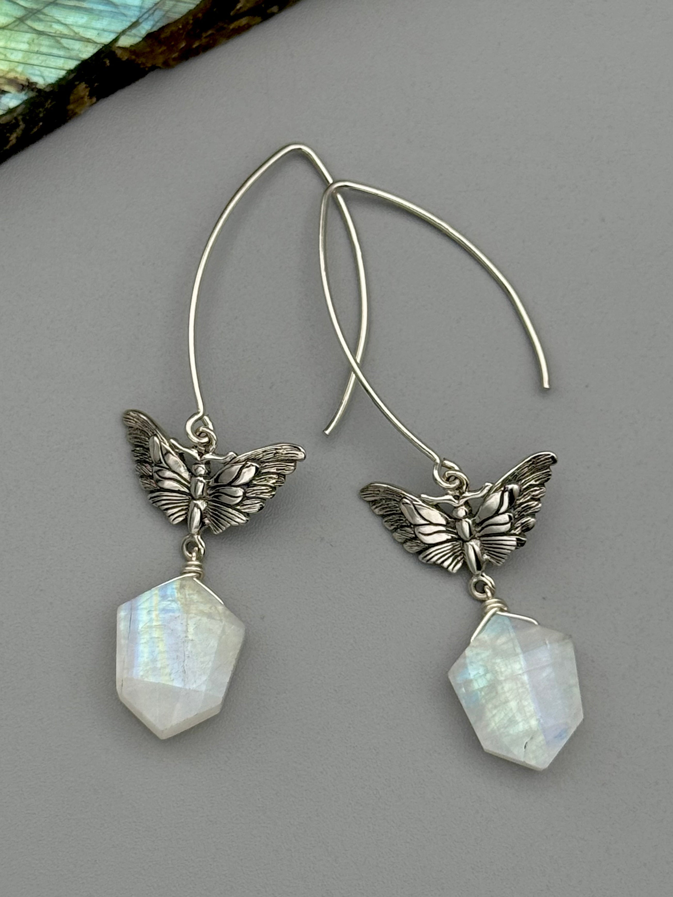 •MARIPOSA• rainbow moonstone + silver earrings