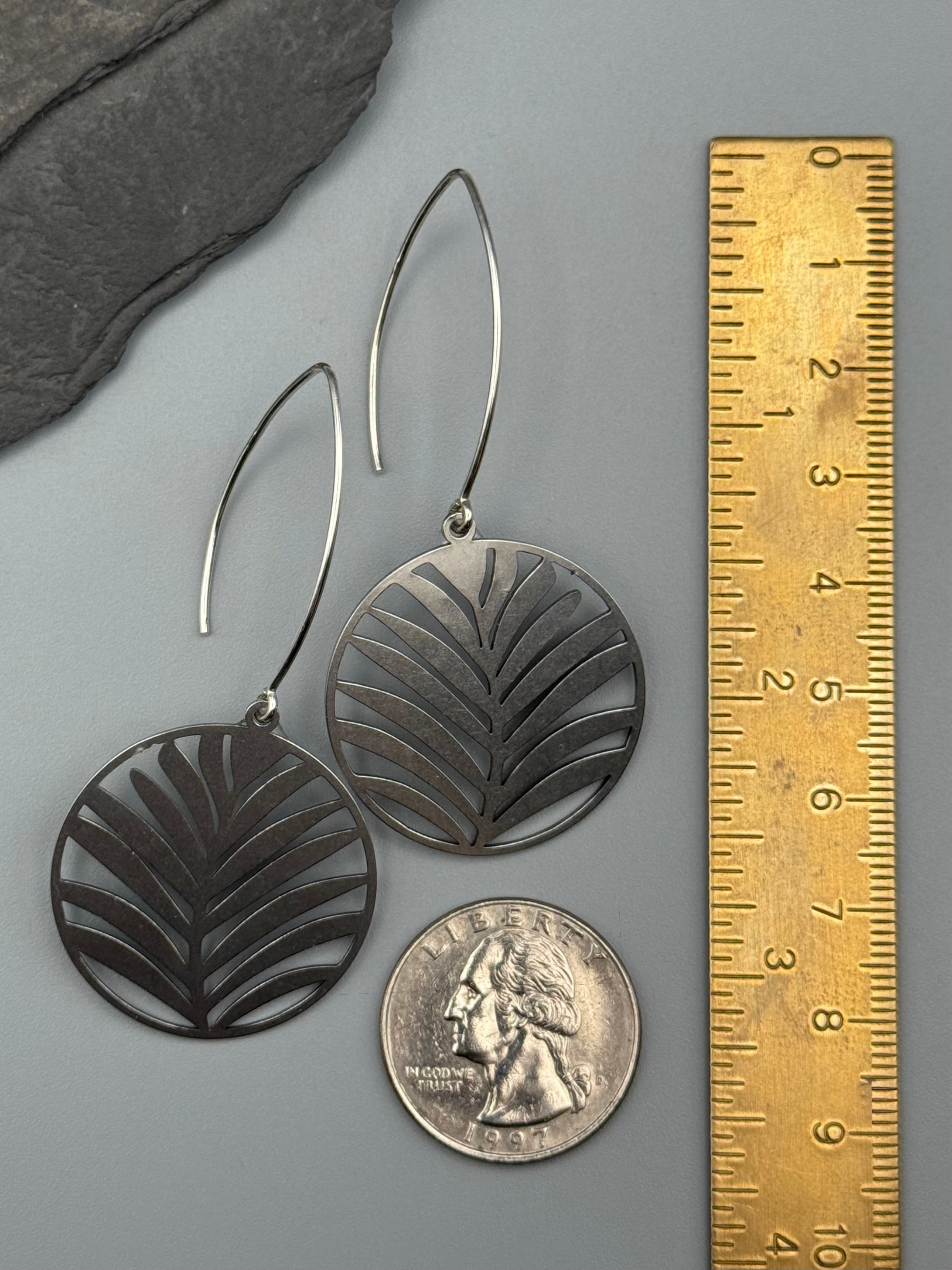 •AVENTURA• silver dangle earrings