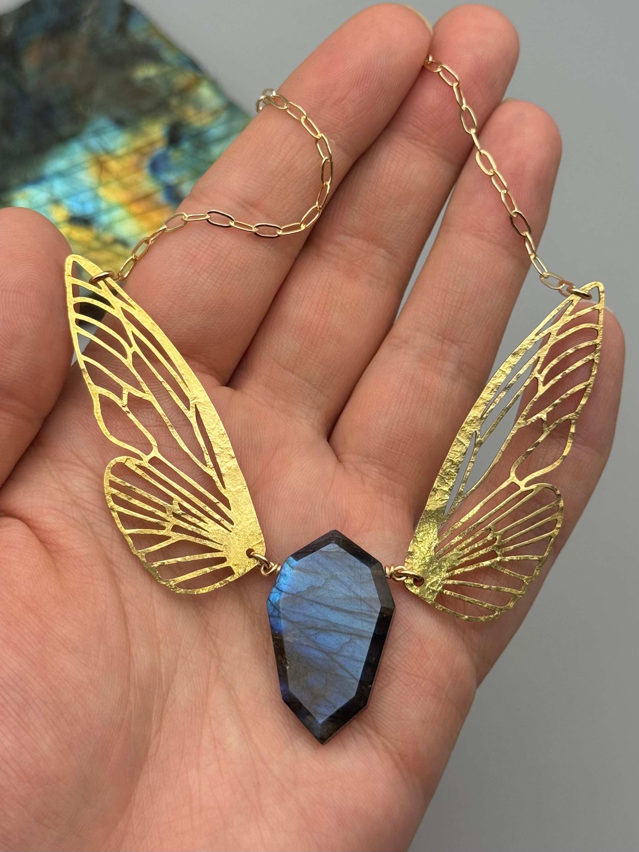 •METAMORPH• labradorite petal + gold necklace (16"-18" long)