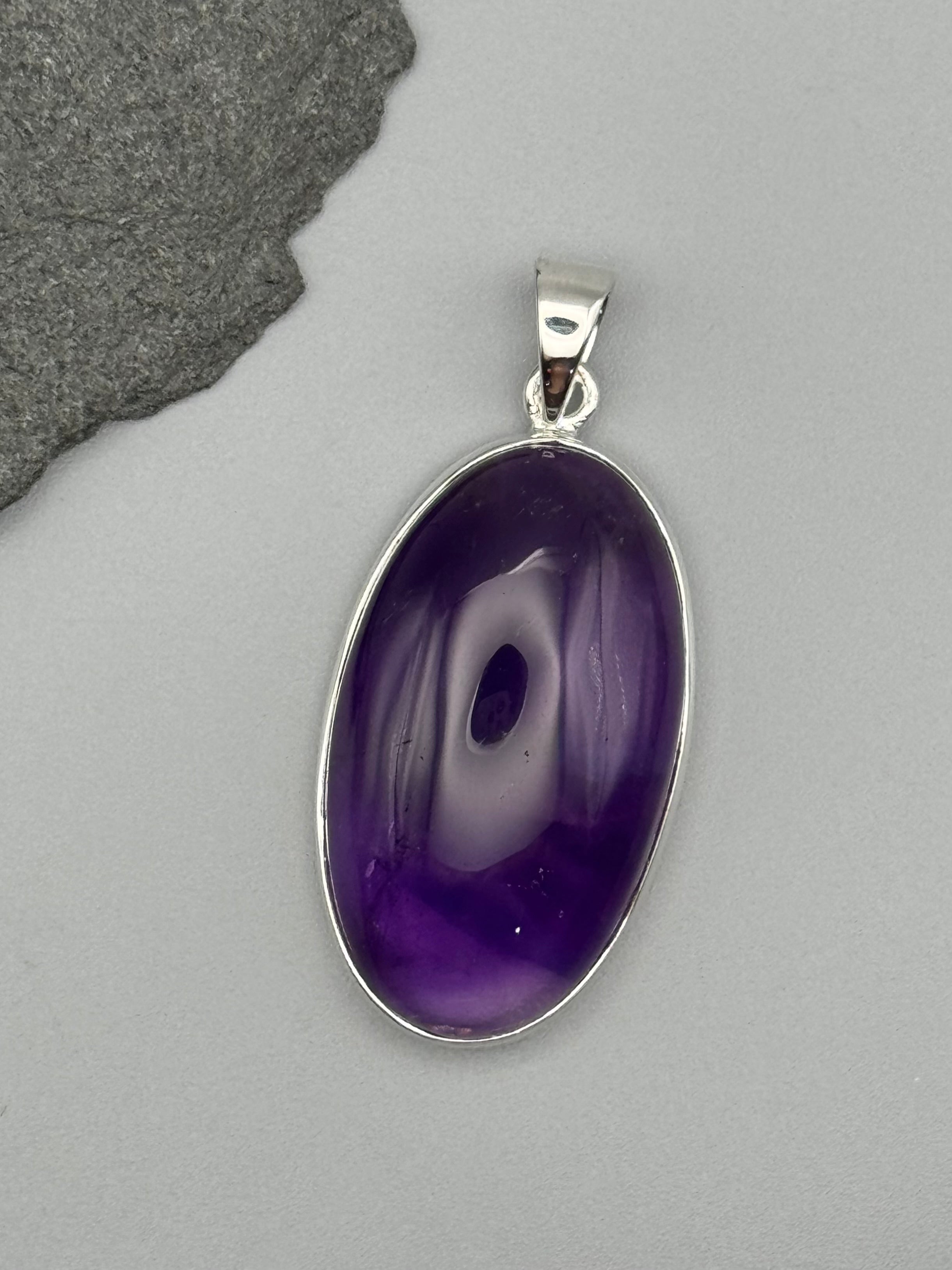 •AMETHYST - LARGE OVAL• sterling silver pendant