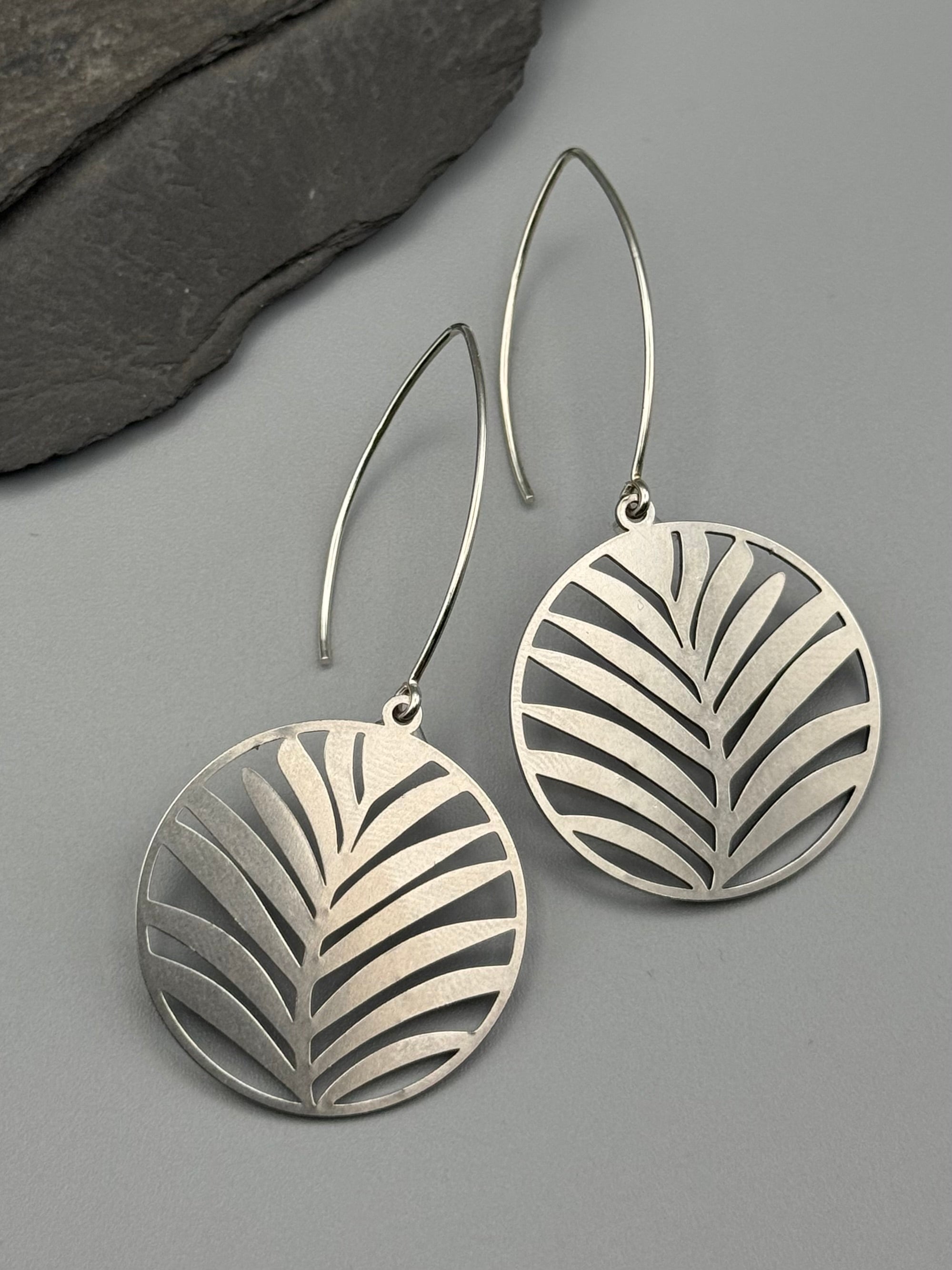 •AVENTURA• silver dangle earrings