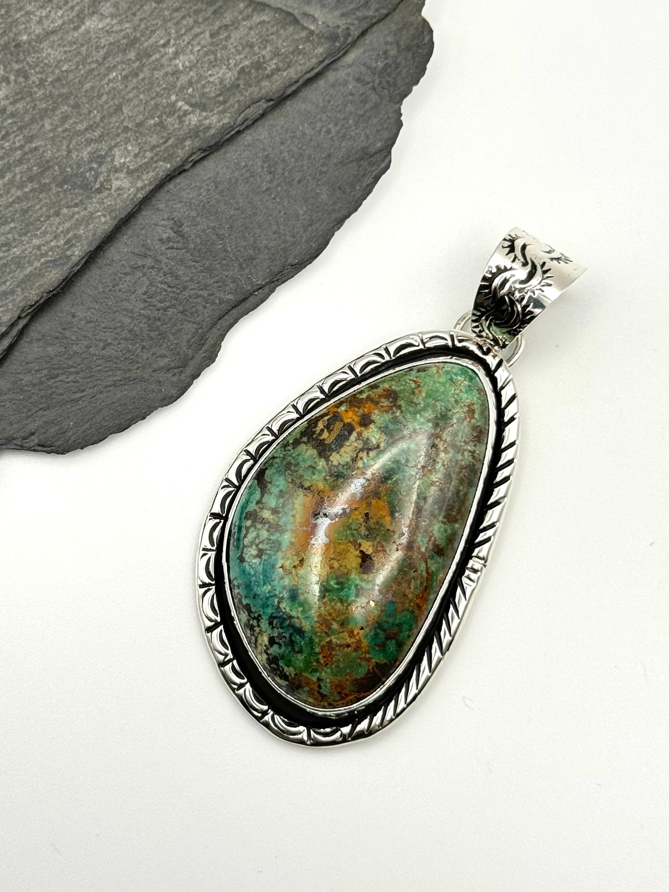 •KINGMAN TURQUOISE - 2• Navajo silver pendant