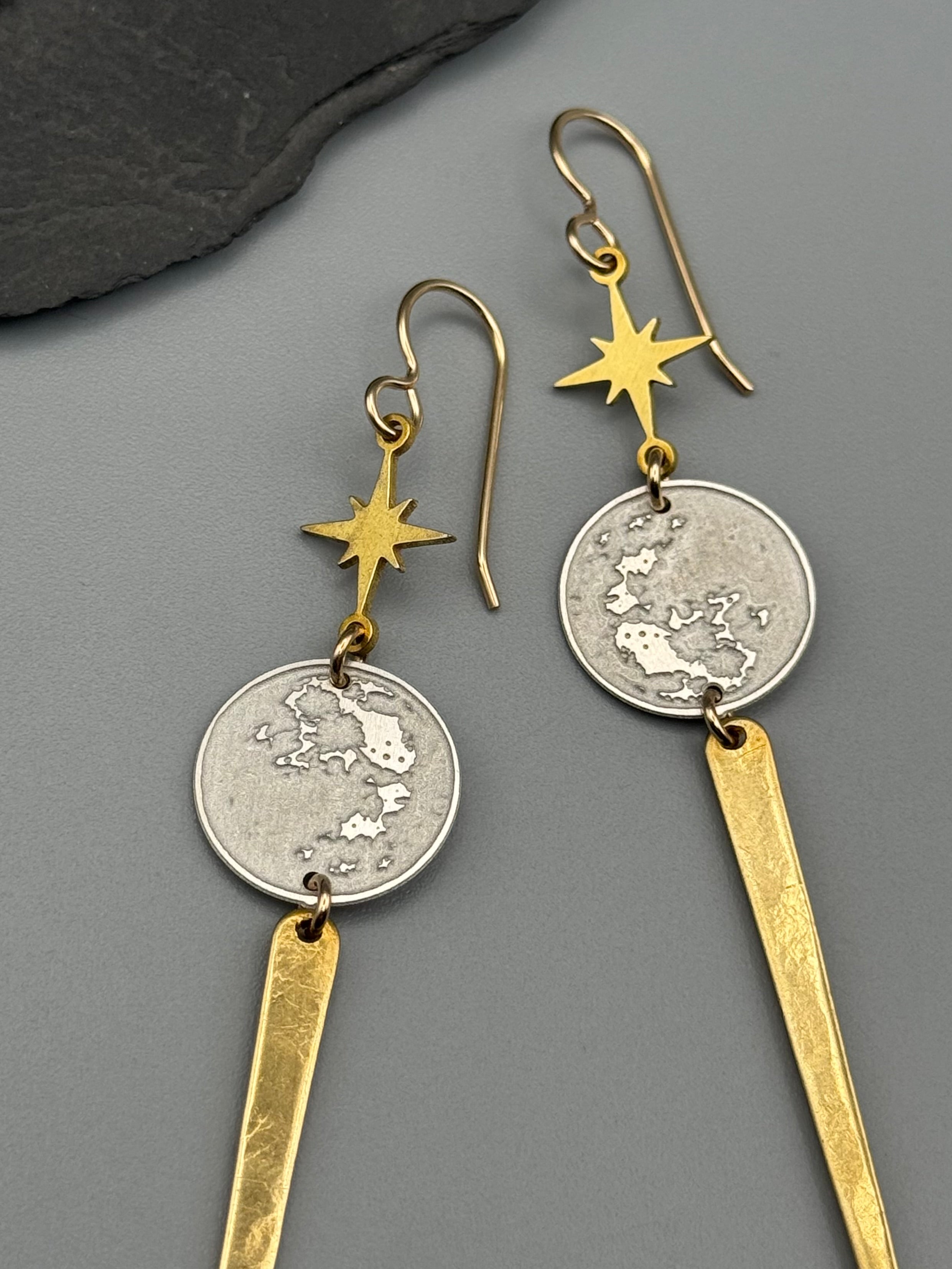 •NORTHERN EXPOSURE• mixed metal dangle earrings