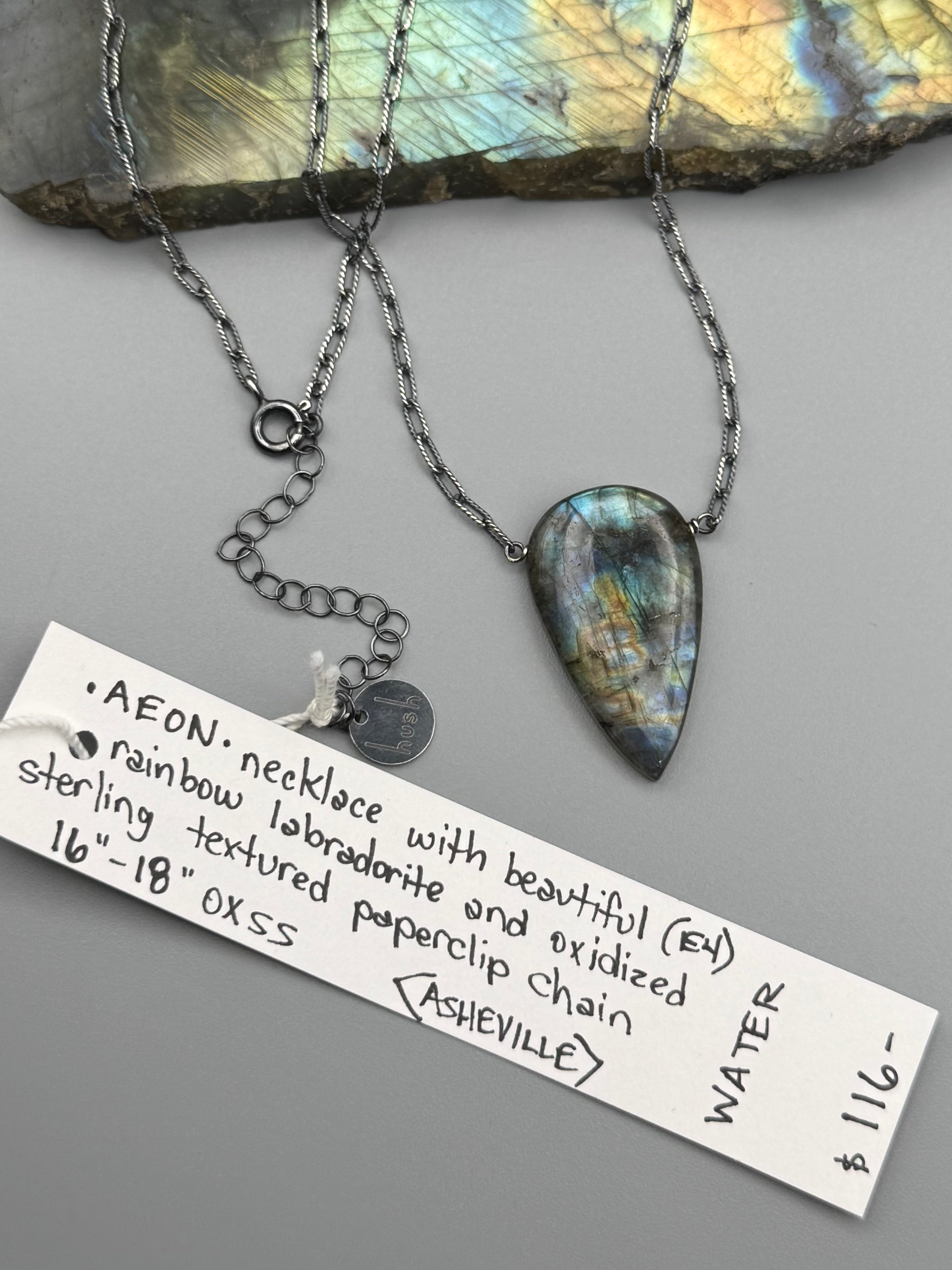 •AEON• labradorite spear tear + silver necklace (16"-18" long)