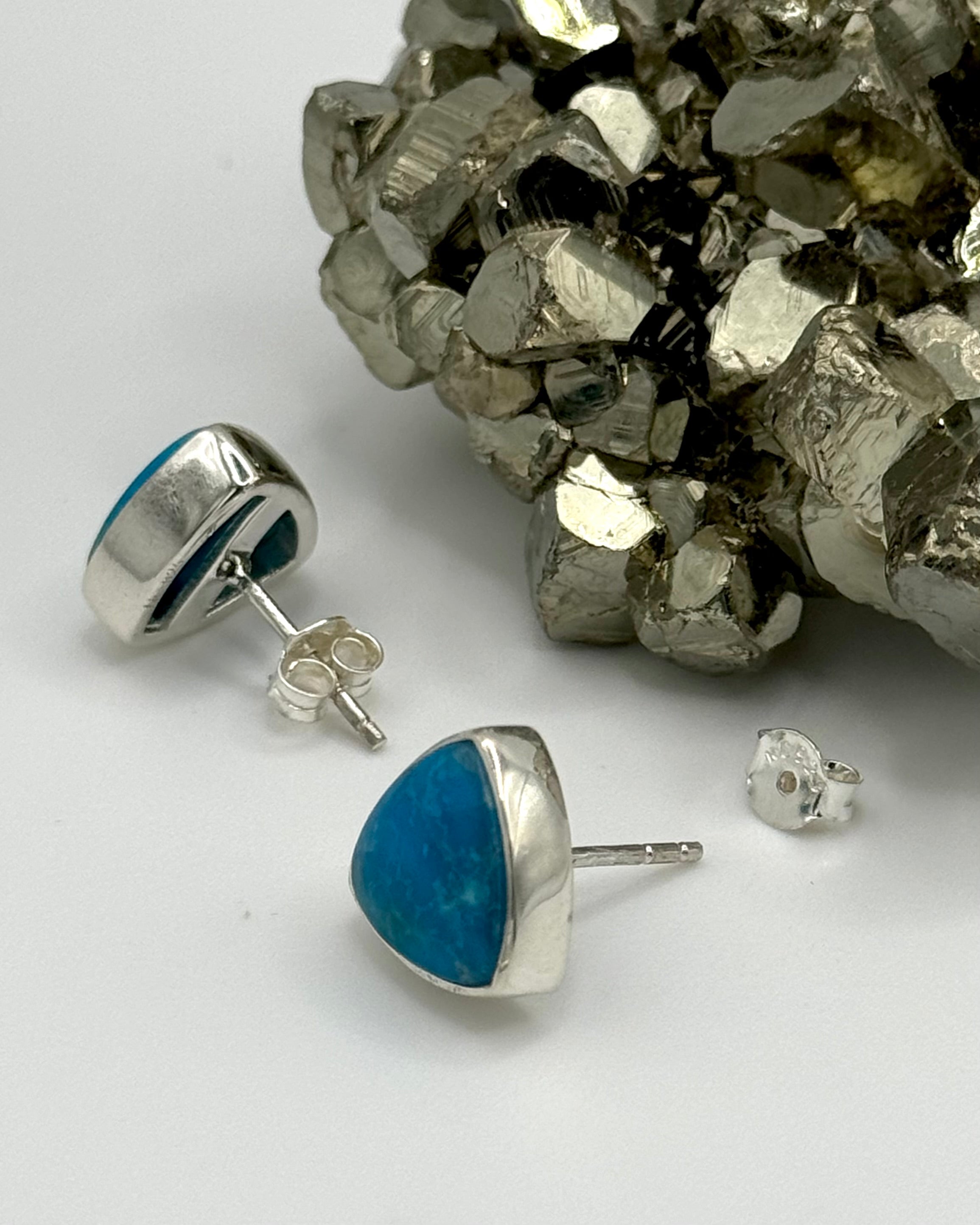 •TURQUOISE - SOFT TRIANGLE• silver bezel set stud earrings