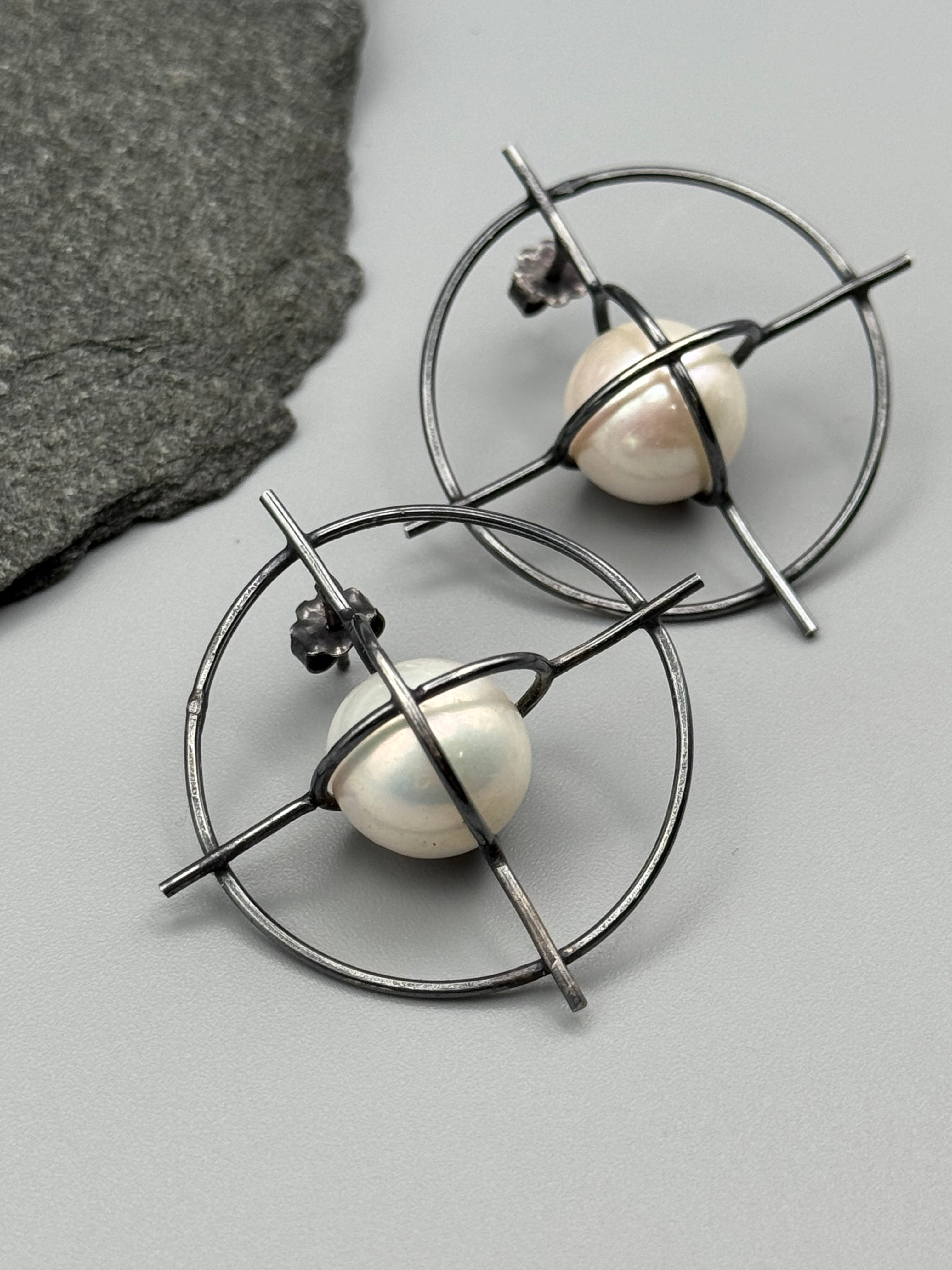 •AXIS• pearl + silver post earrings