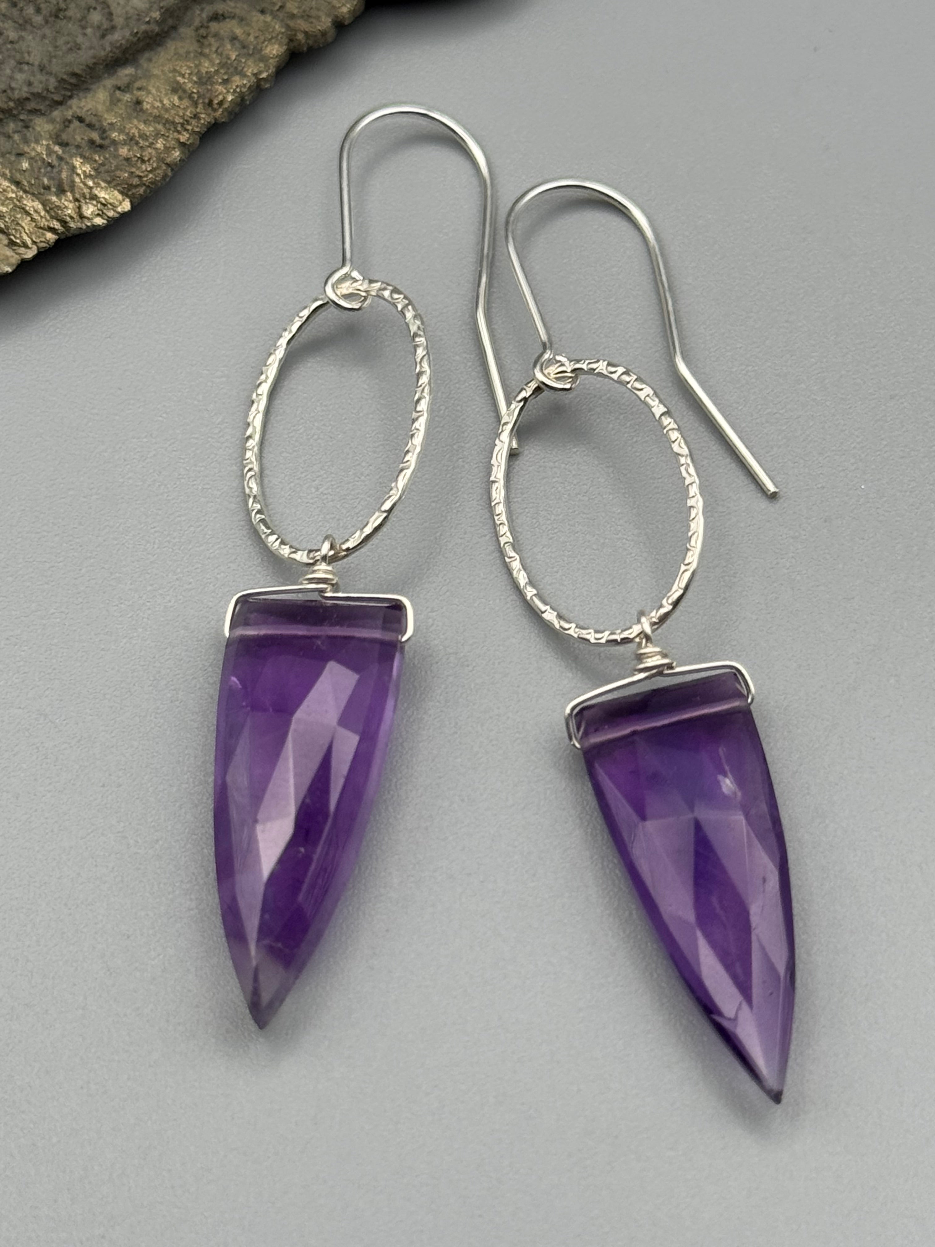 •IO• amethyst fang + silver earrings