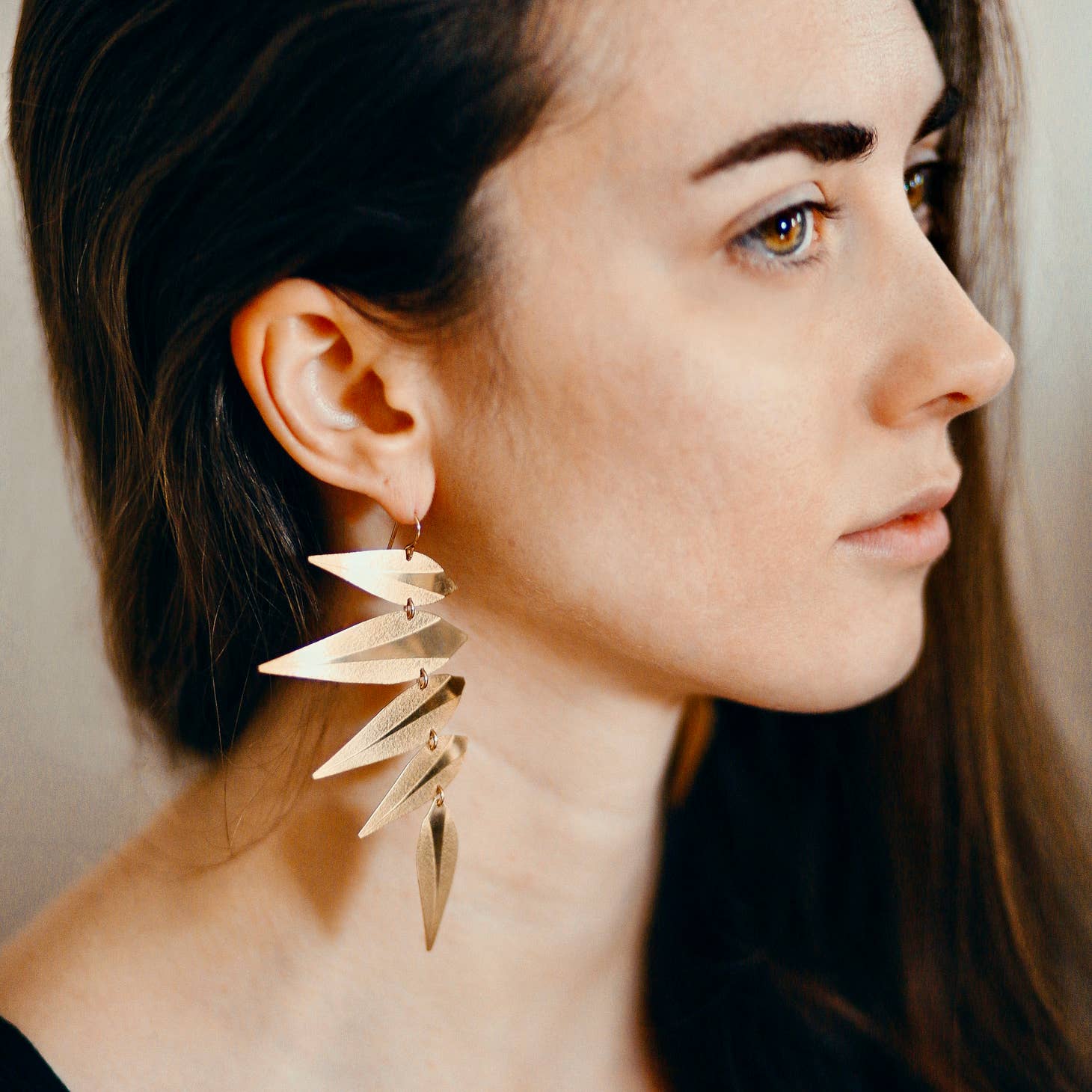 •MAXIMA LEAF PUNK• gold dangle earrings
