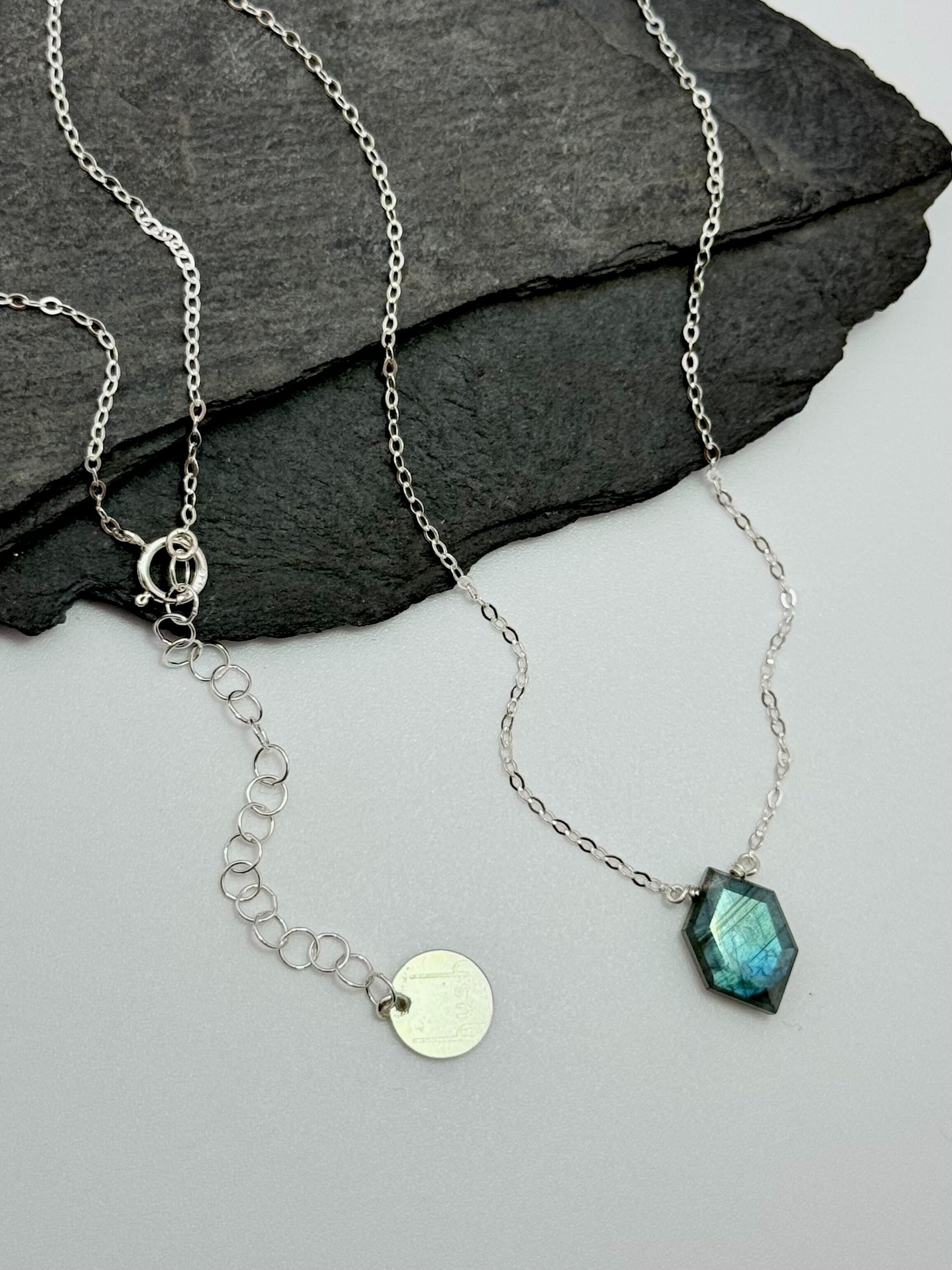 •STRAY• faceted labradorite lil' hex + silver necklace