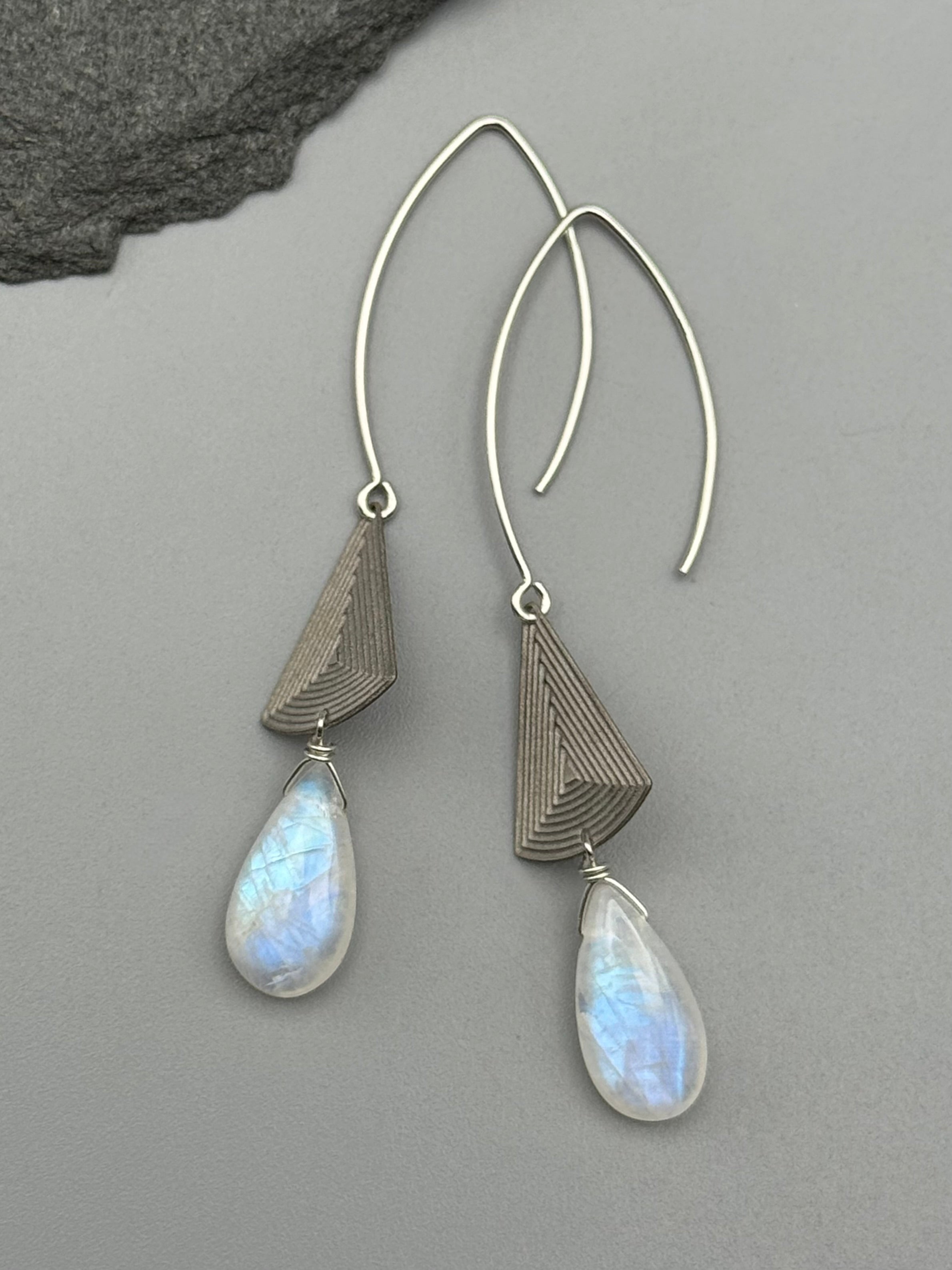 •UP & UP• rainbow moonstone + silver earrings
