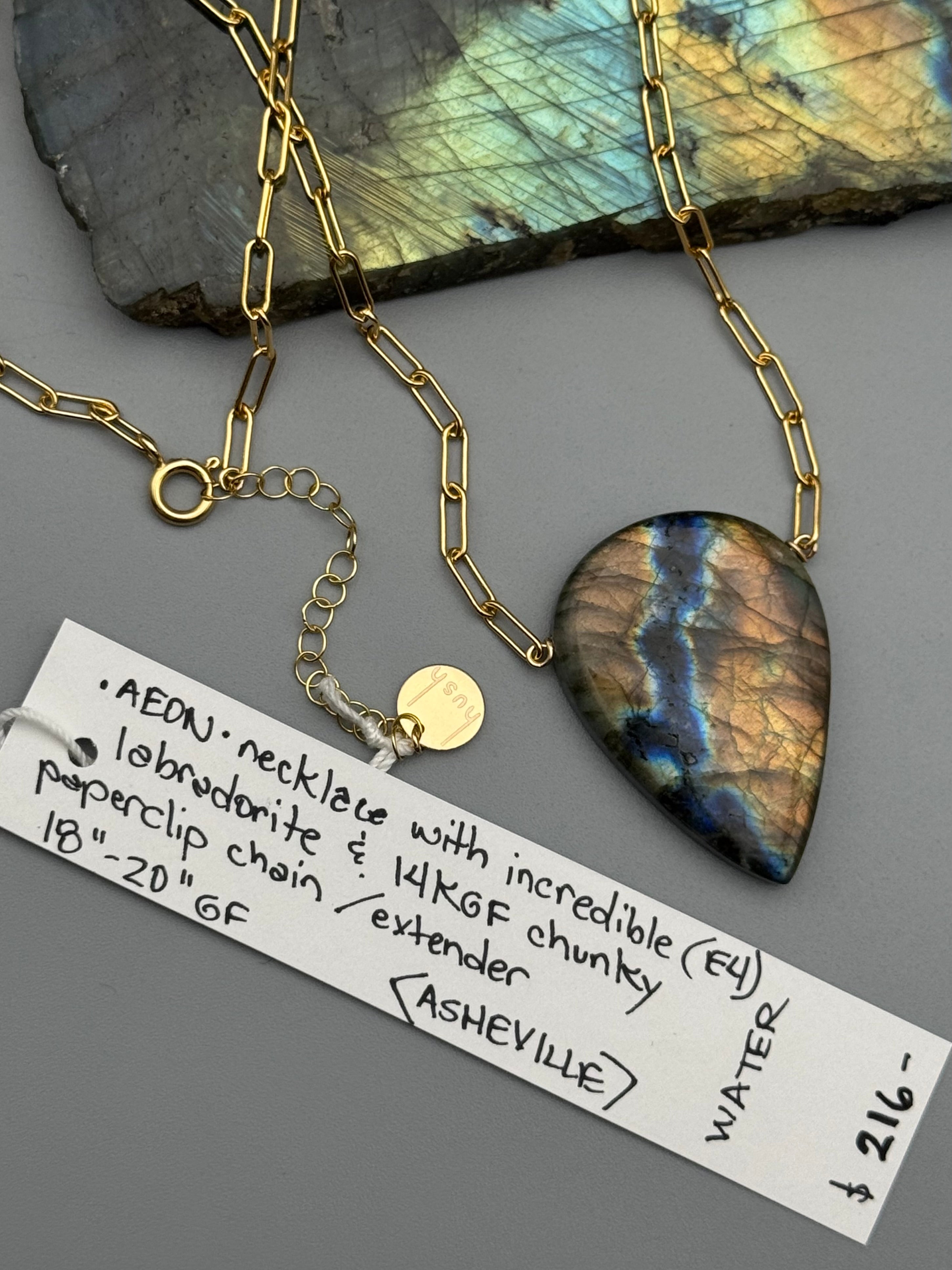 •AEON• labradorite spear tear + gold necklace (18"-20" long)