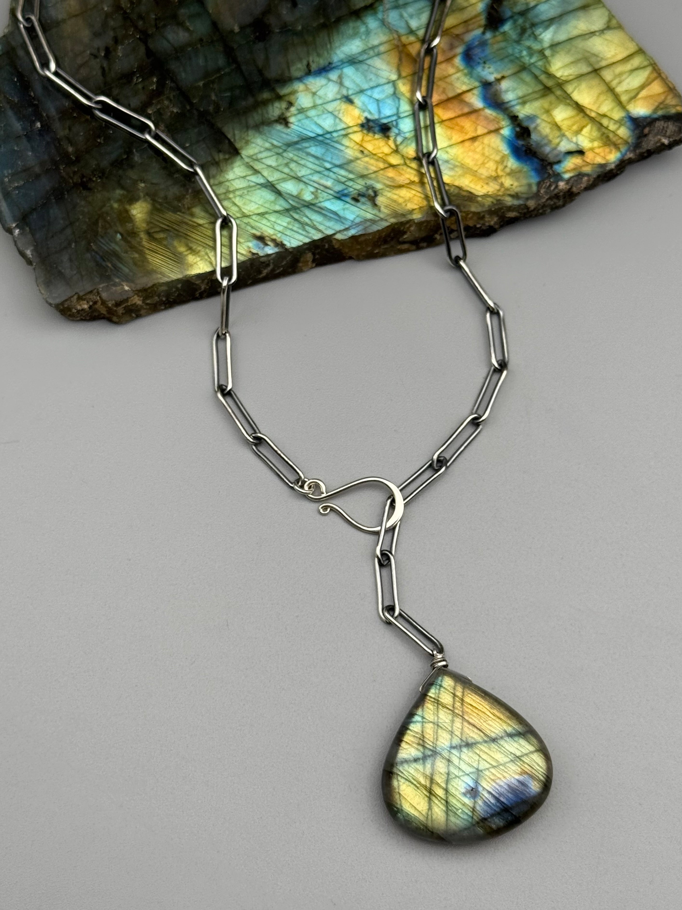 •LINKED• labradorite + oxidized silver necklace (ADJ to 19")