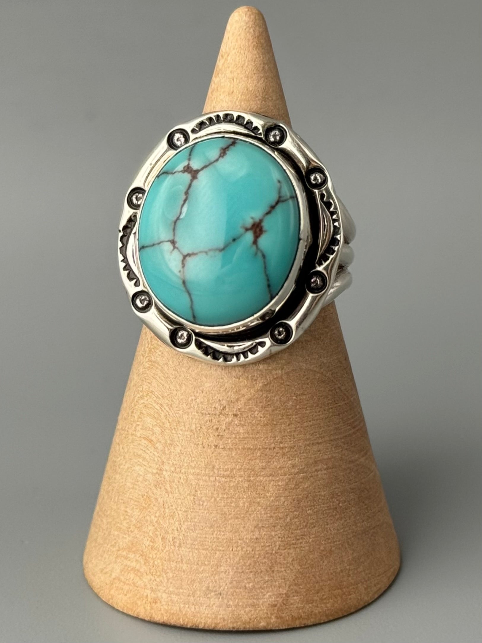 •EGYPTIAN TURQUOISE - SHÁ• Navajo silver ring (size 7)