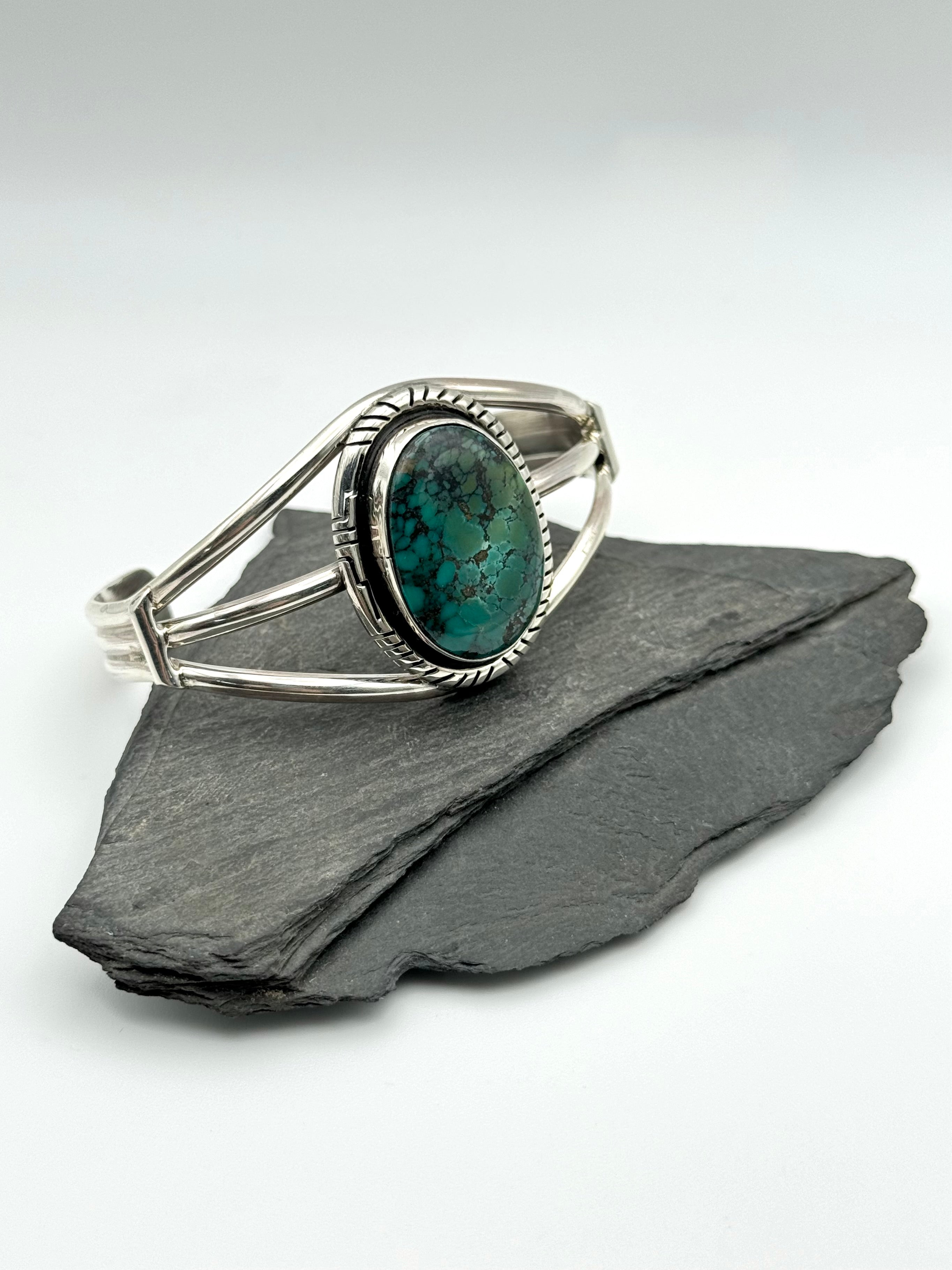 •TURQUOISE• Navajo silver cuff bracelet (7.25" +/-)