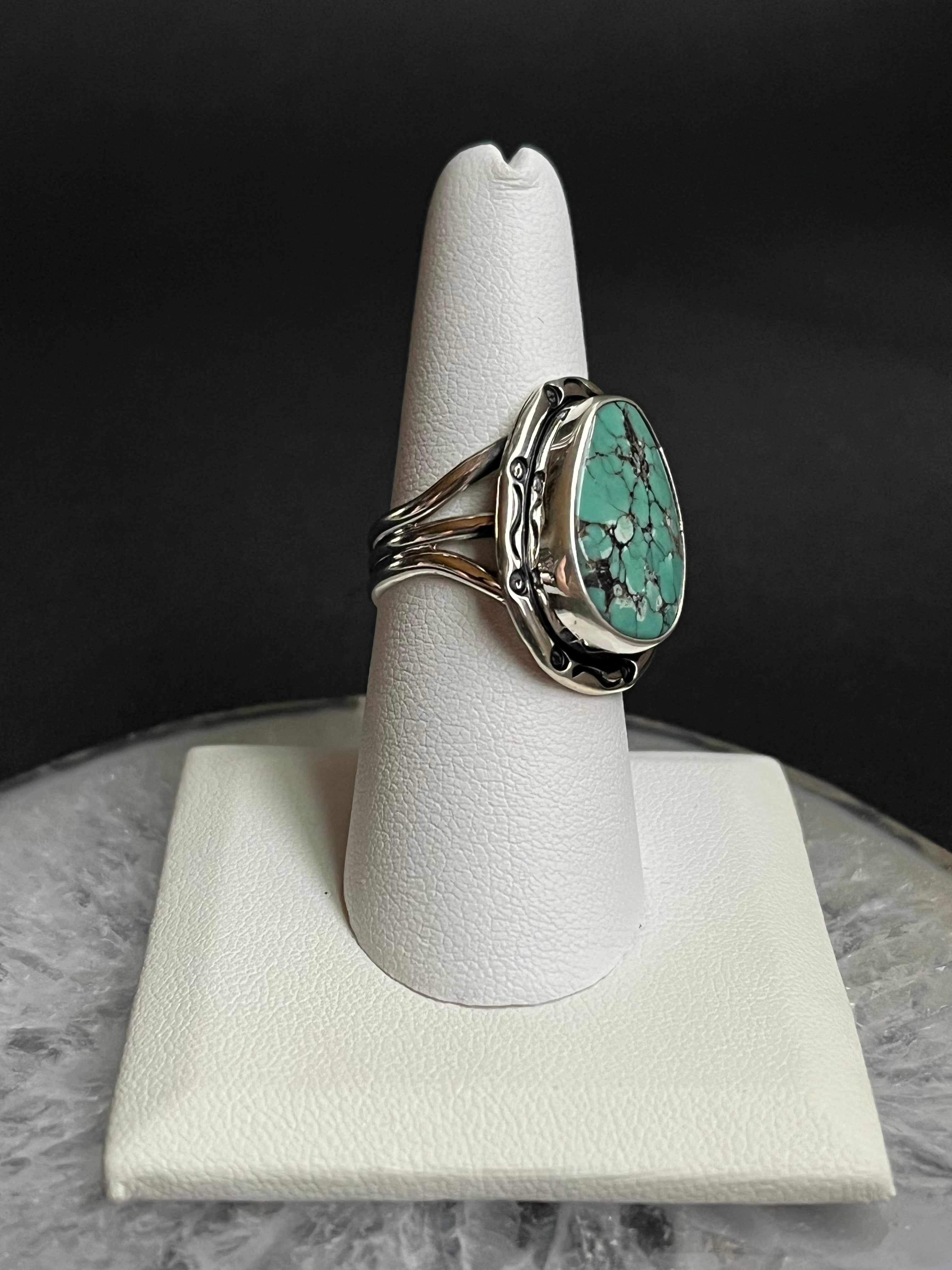 •CHINESE TURQUOISE• Navajo silver ring - size 8