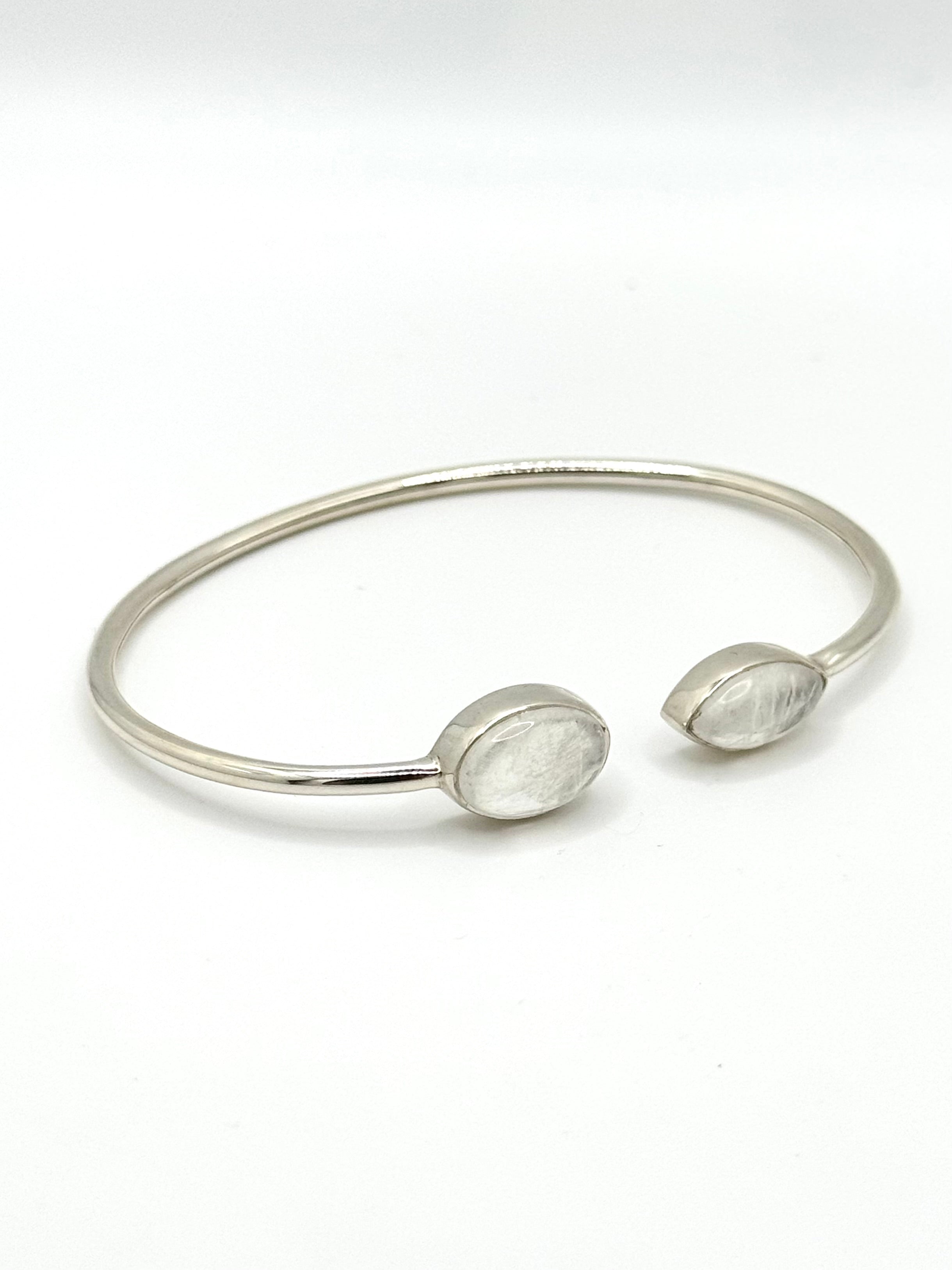 •OVAL + EYE• rainbow moonstone + silver twist-on cuff bracelet