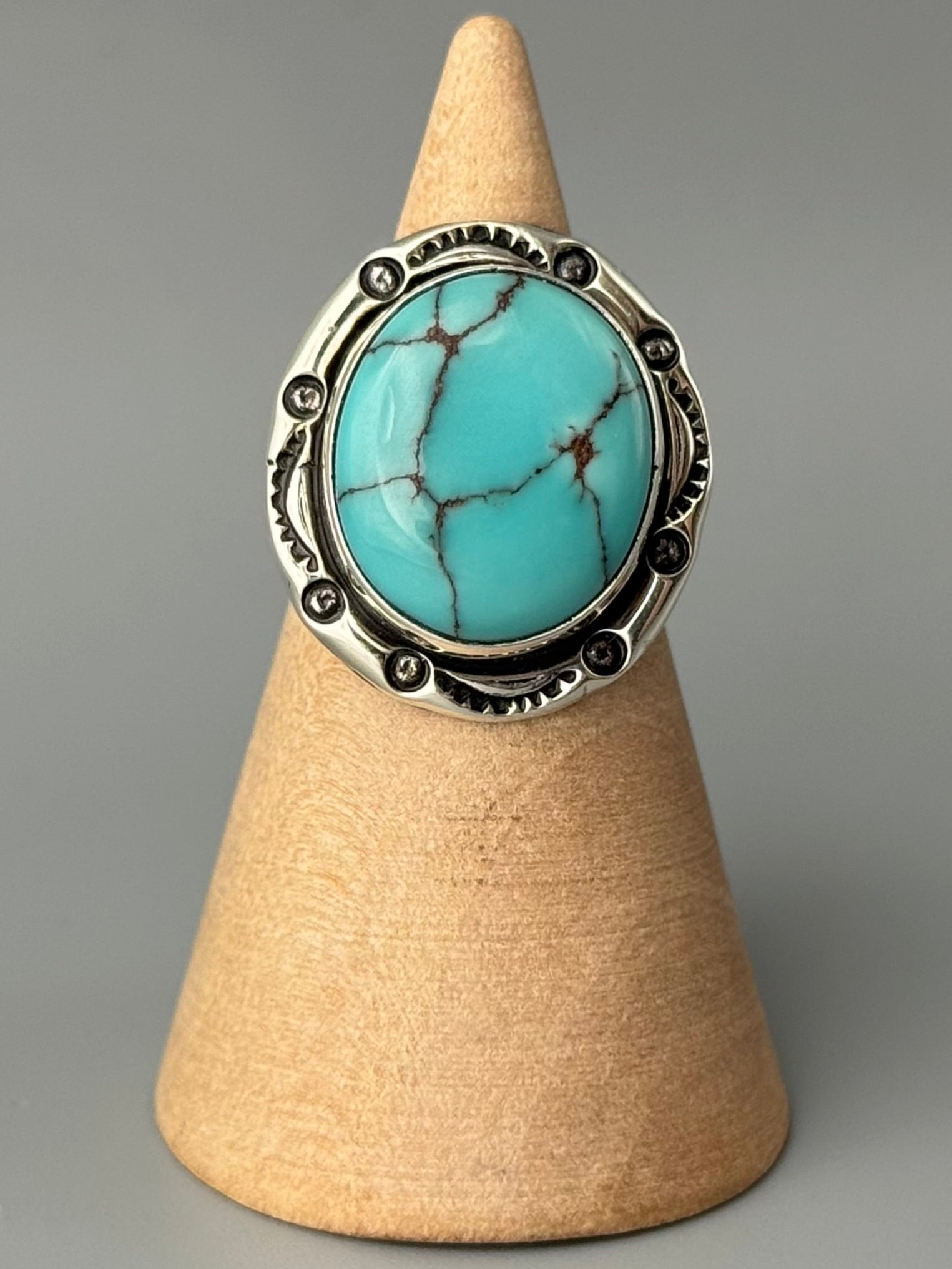 •EGYPTIAN TURQUOISE - SHÁ• Navajo silver ring (size 7)