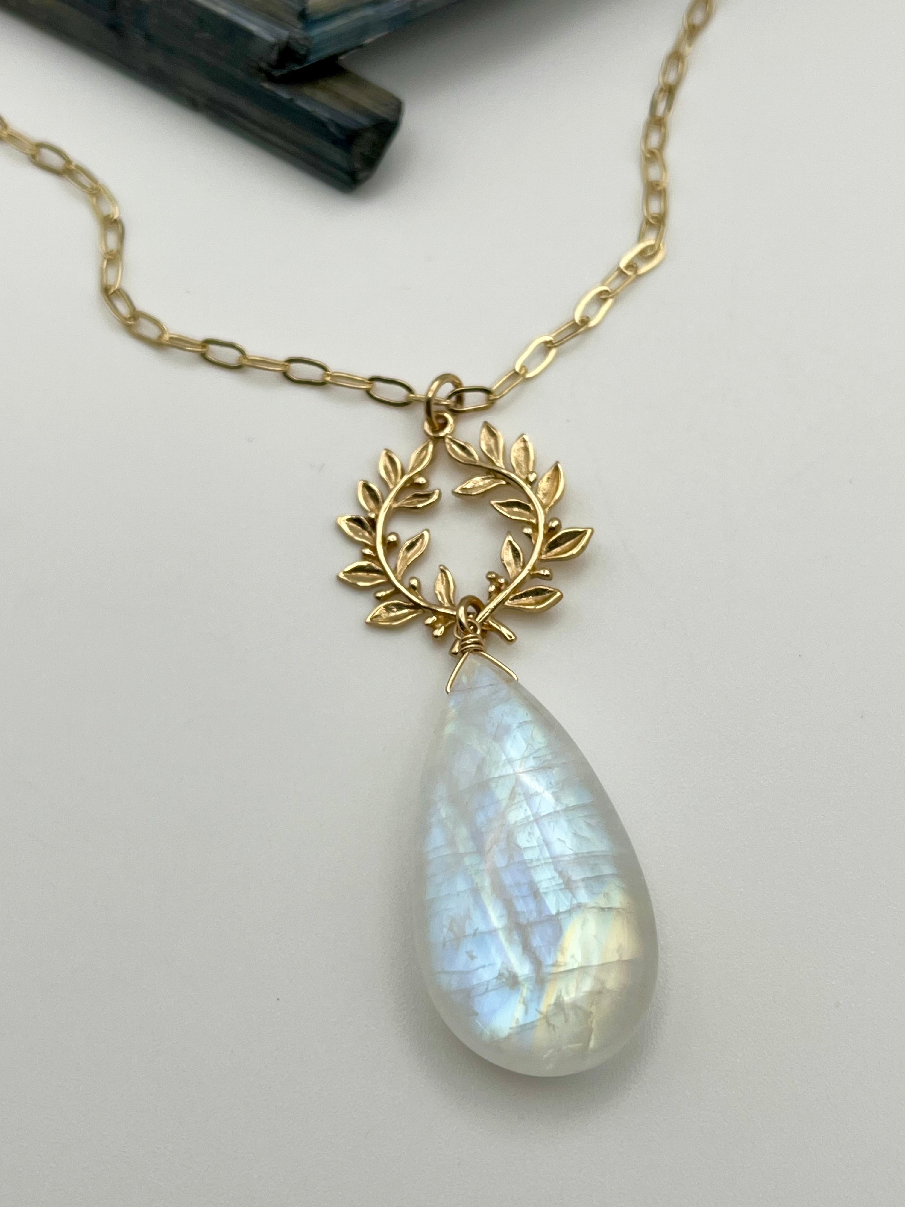 •ALCHEMY• rainbow moonstone + laurel leaves mixed metal necklace (26"-28" long)