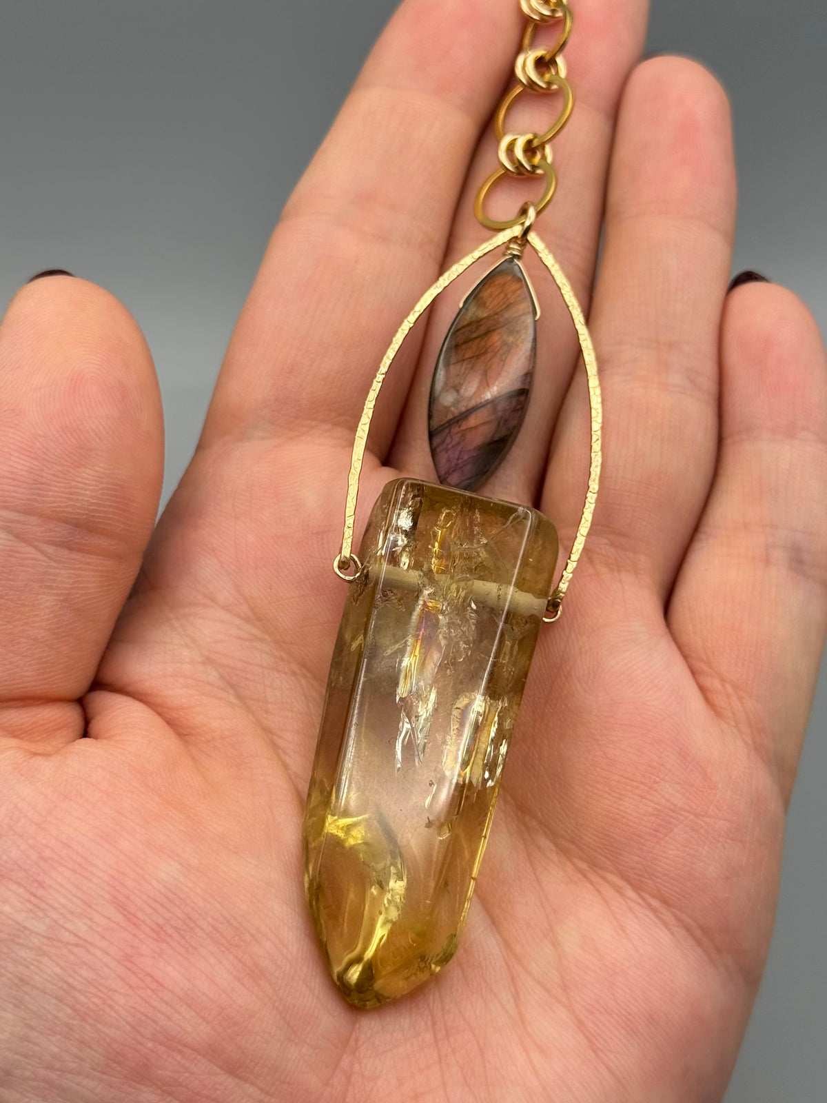 •AEON• labradorite + brazilian quartz gold necklace (26"-28" long)