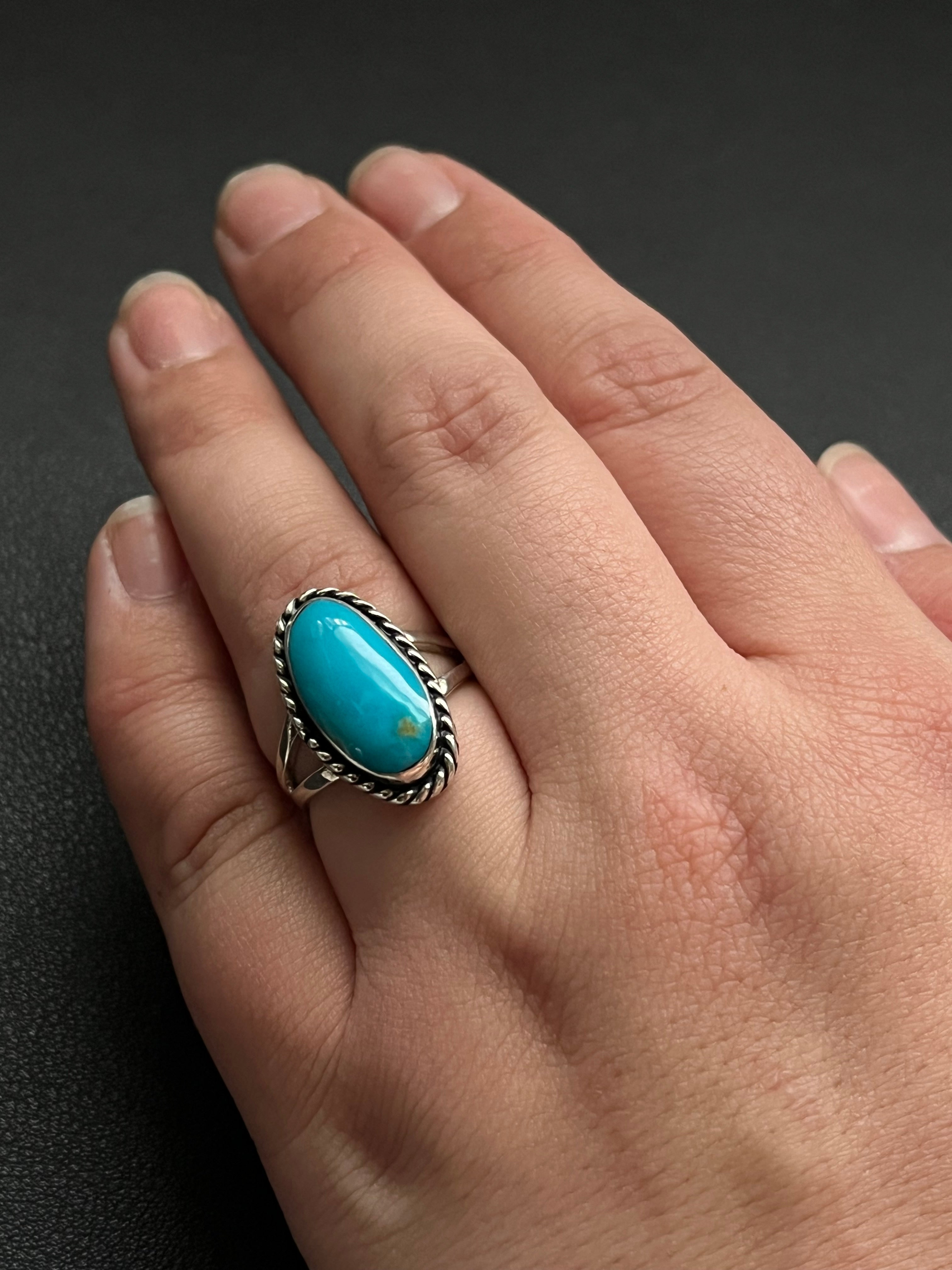 •KINGMAN TURQUOISE• Navajo silver ring (size 7.25)