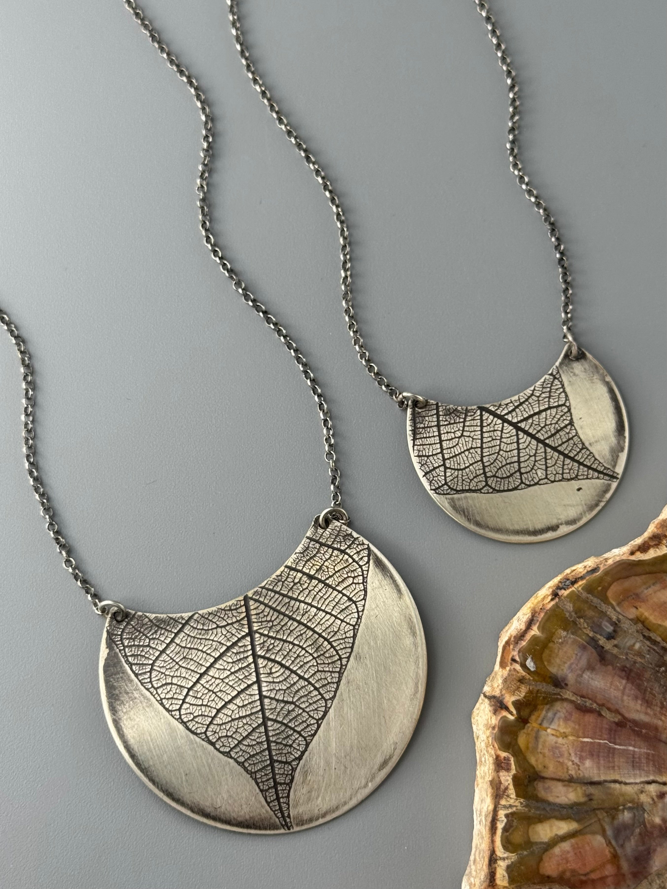 •LEAF CRESCENT• silver necklace (20" long)