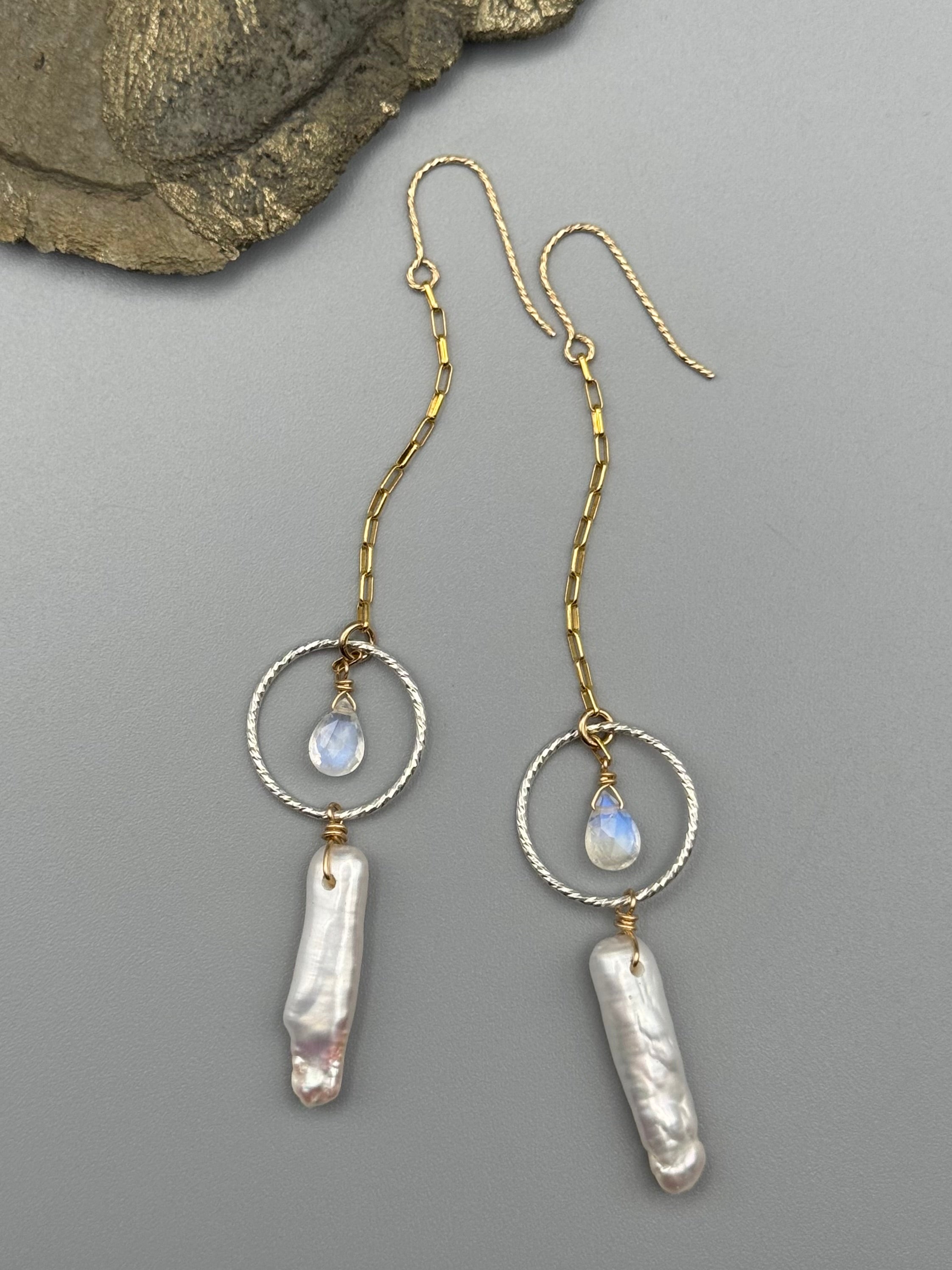 •LINKED LUNA• rainbow moonstone + freshwater pearl mixed metal earrings