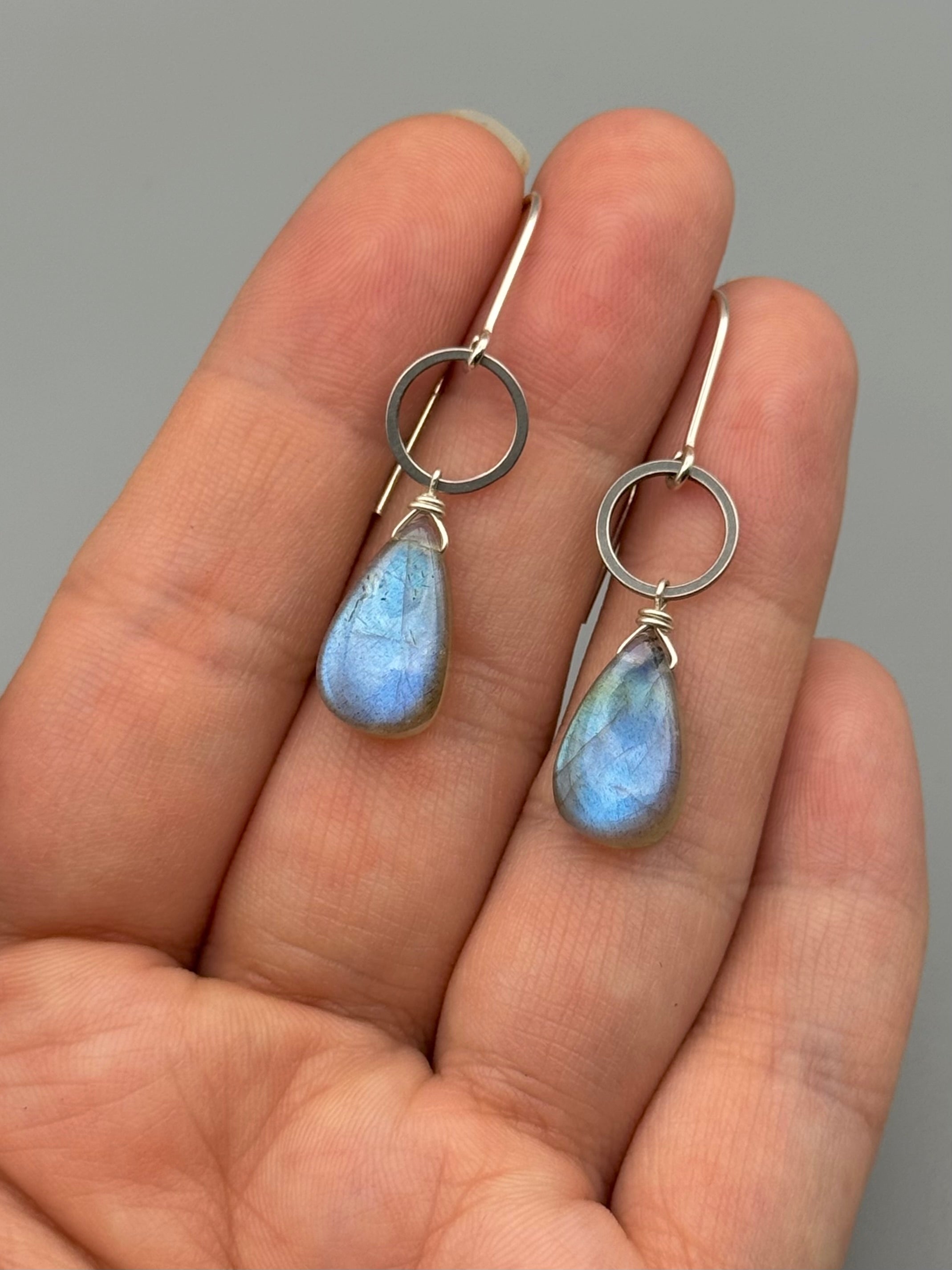 •LUNA• labradorite tear + silver earrings
