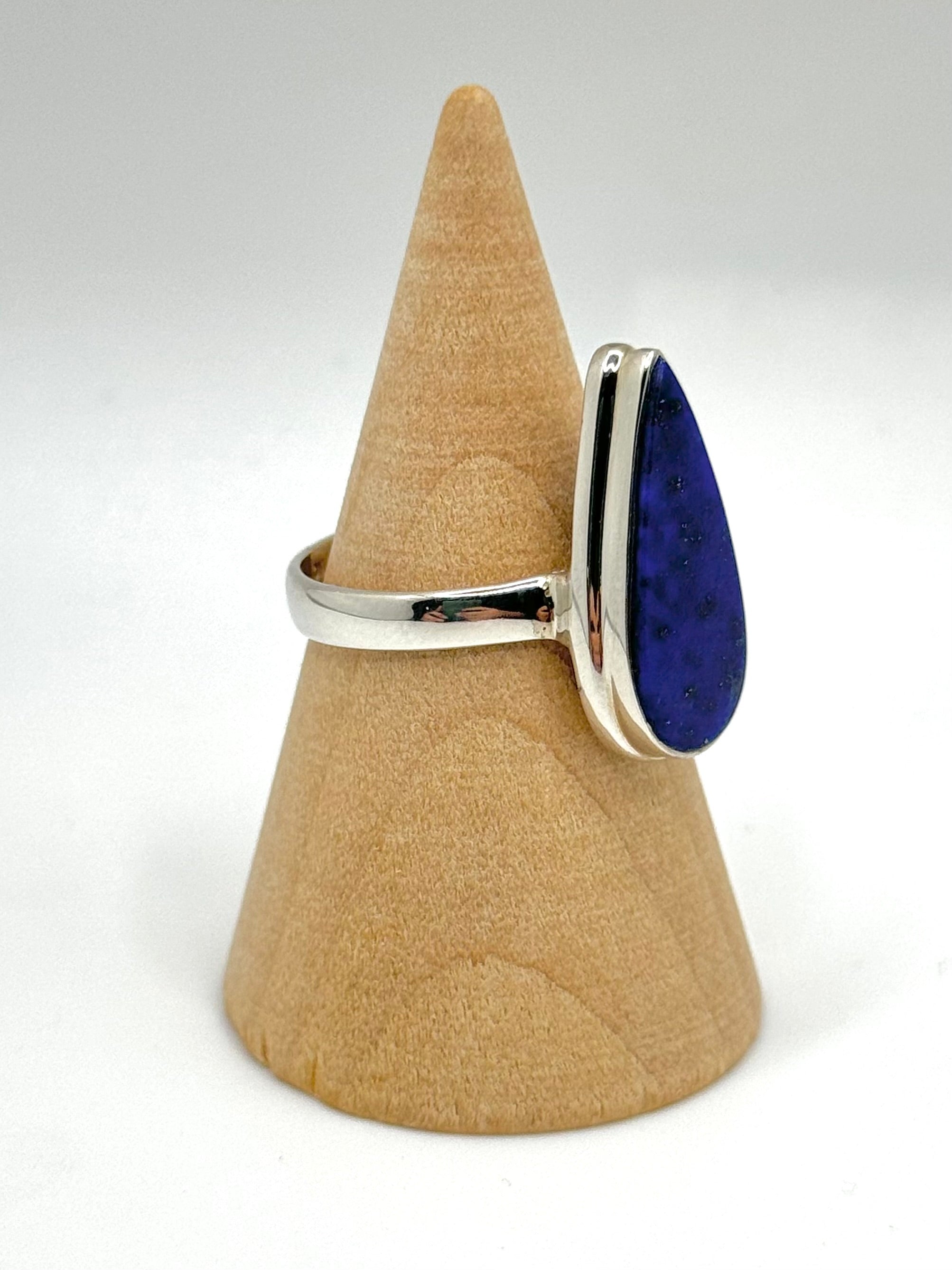 •LAPIS - LARGE TEARDROP• silver ring (size 8)