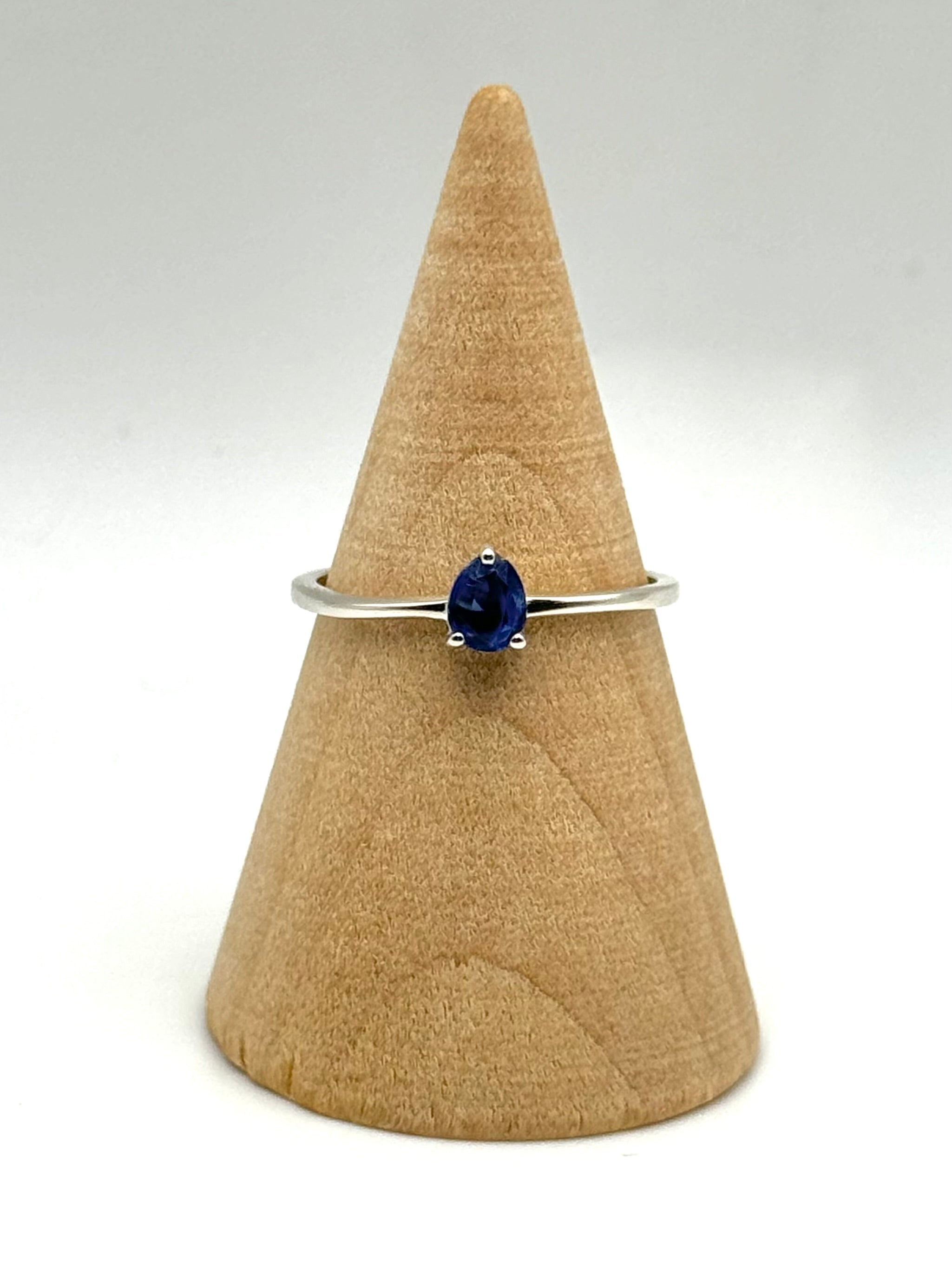 •FACETED KYANITE - LIL' TEARDROP• prong set silver ring (various sizes)