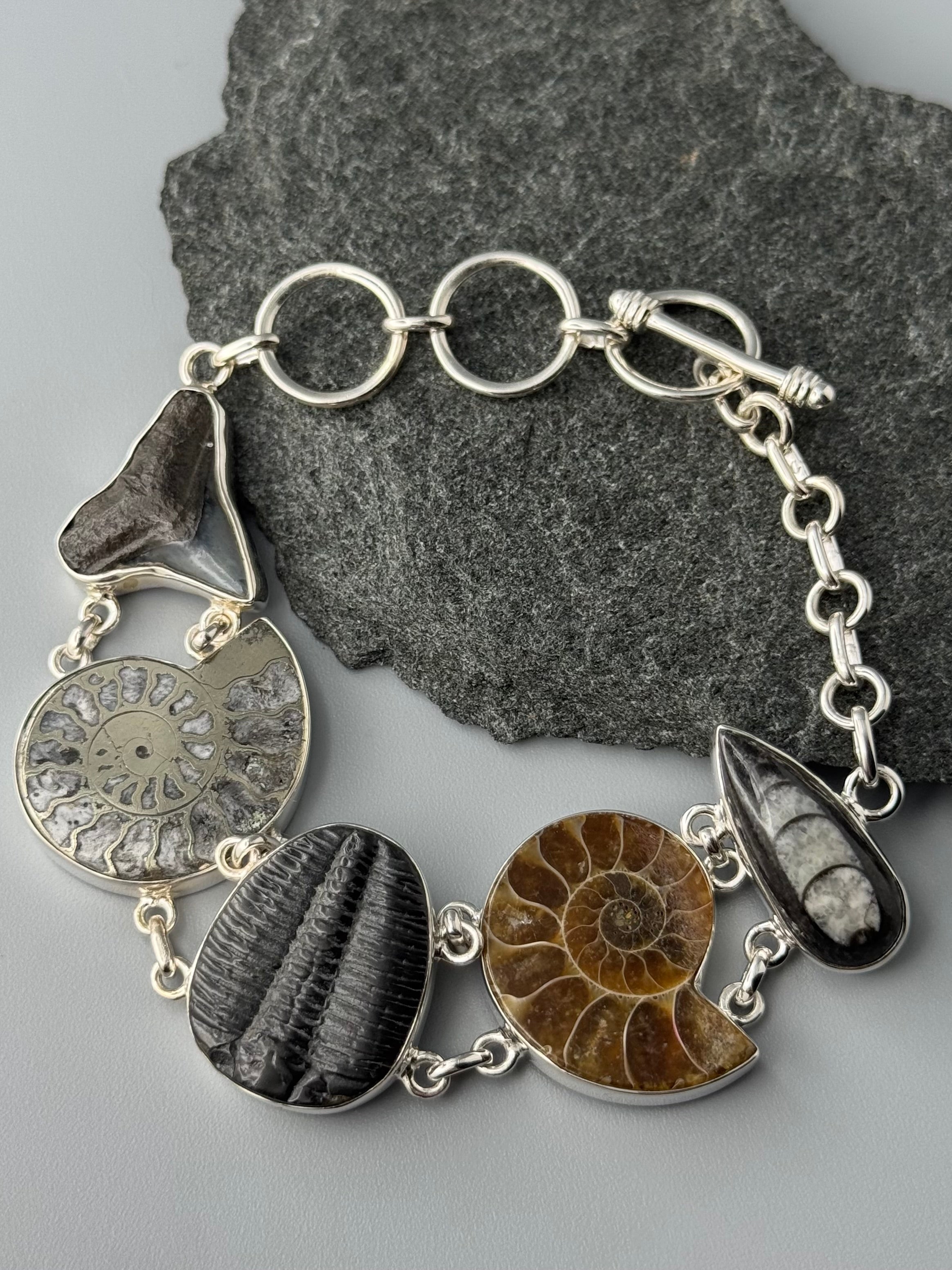 •MULTI FOSSIL• linked silver bracelet (7" - 8.5")