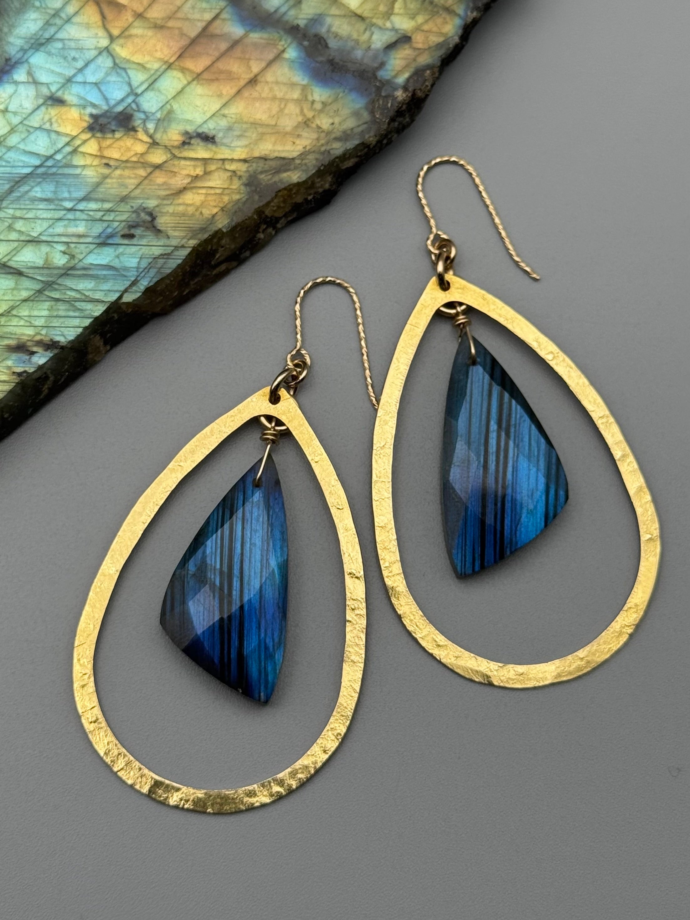 •DRIP DROP• labradorite + gold earrings