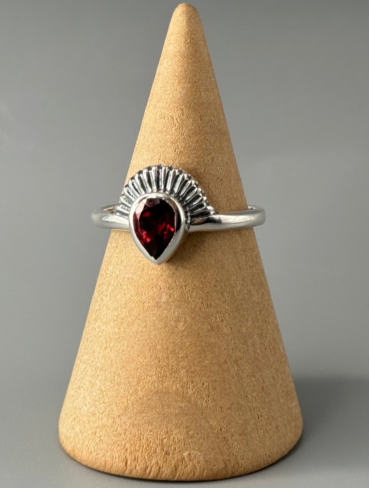 •GARNET - PYRE• sterling silver ring (various sizes)