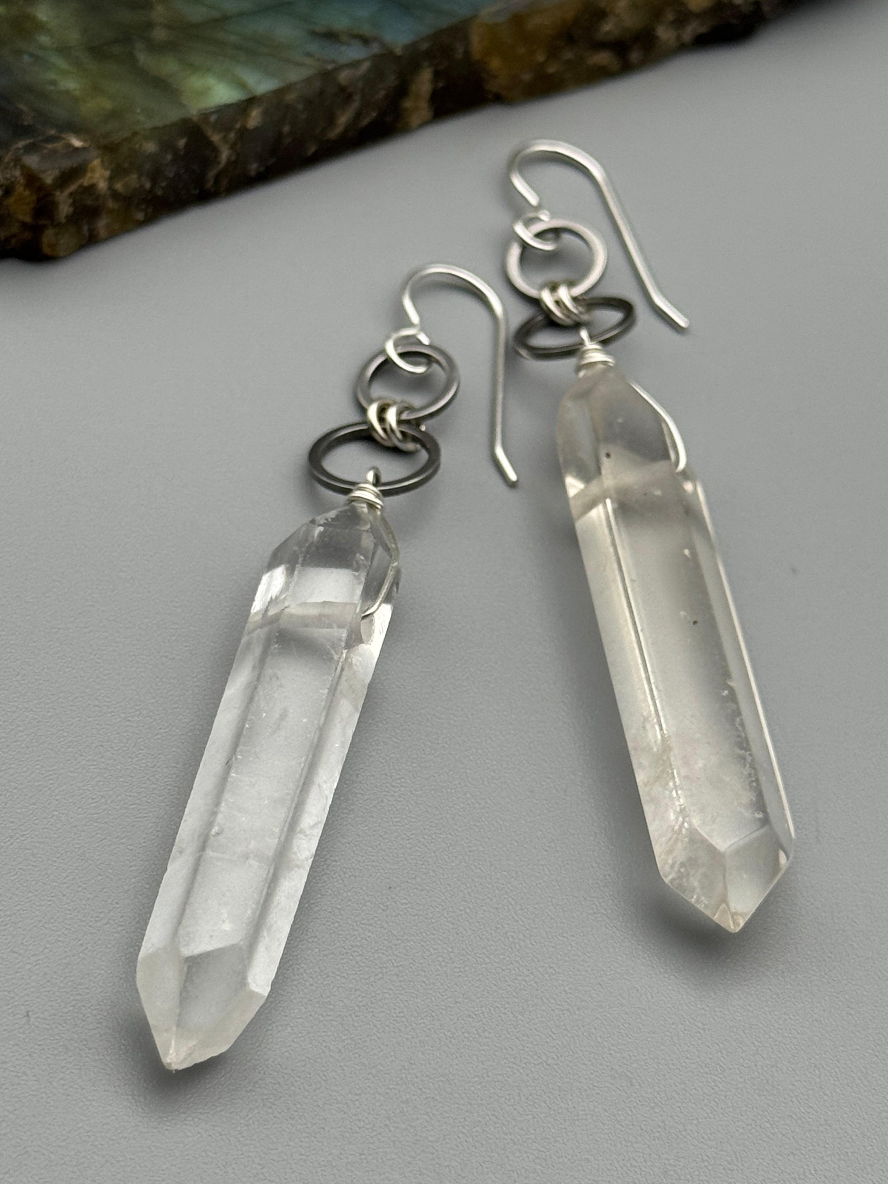 •EQUA-LUNA• double terminated quartz + silver earrings