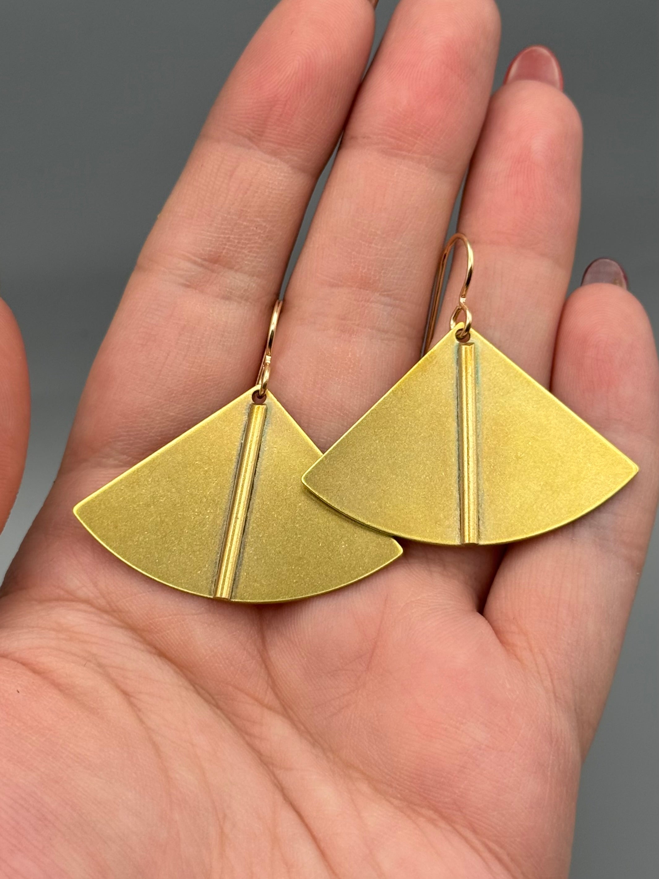 •FAN• gold dangle earrings