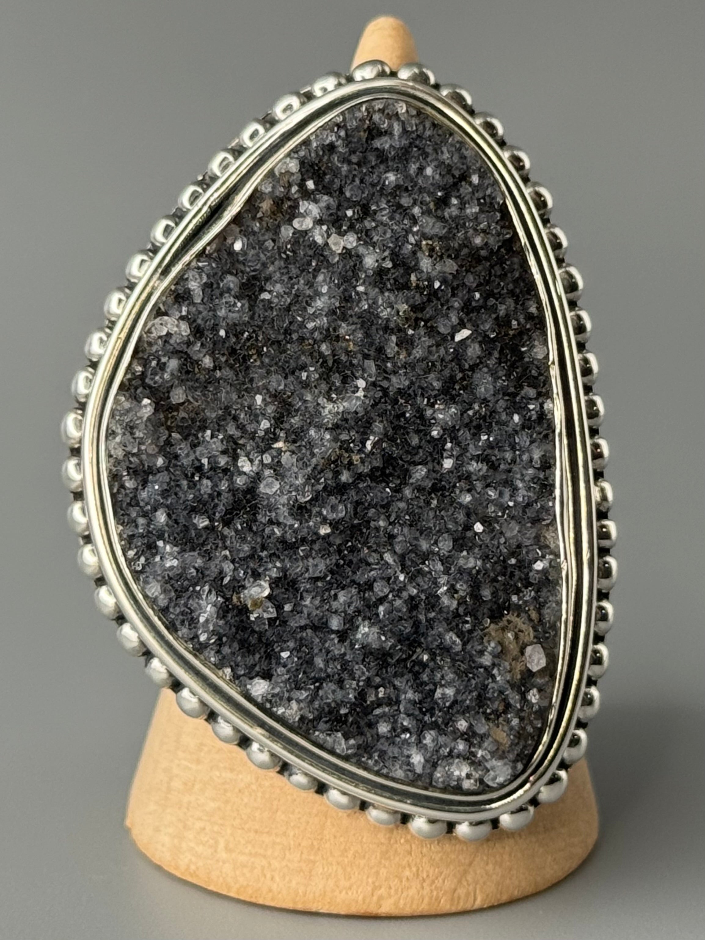 •COBALTO CALCITE DRUZY - FREEFORM• dotted bezel silver ring (size 10)