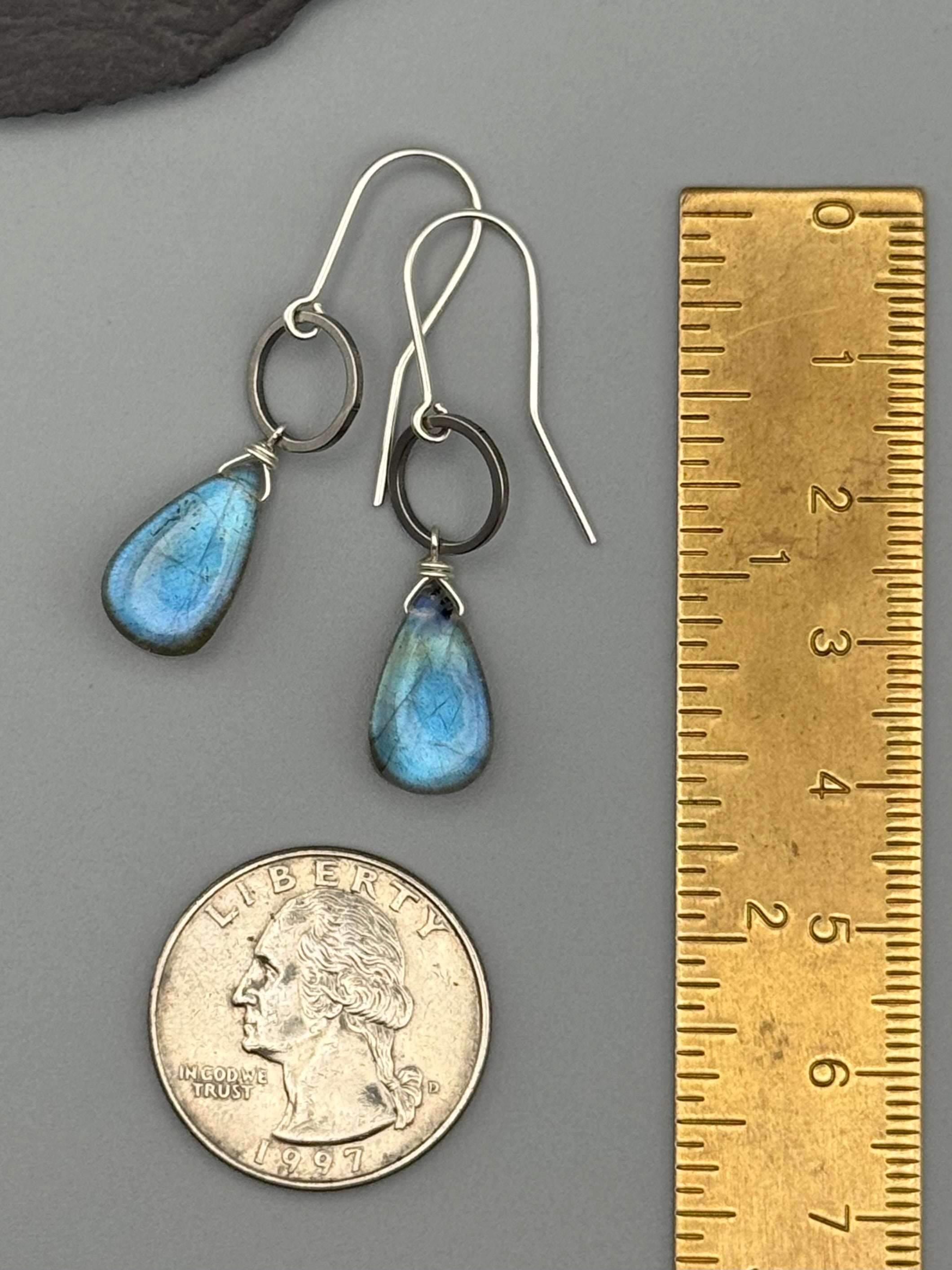 •LUNA• labradorite tear + silver earrings