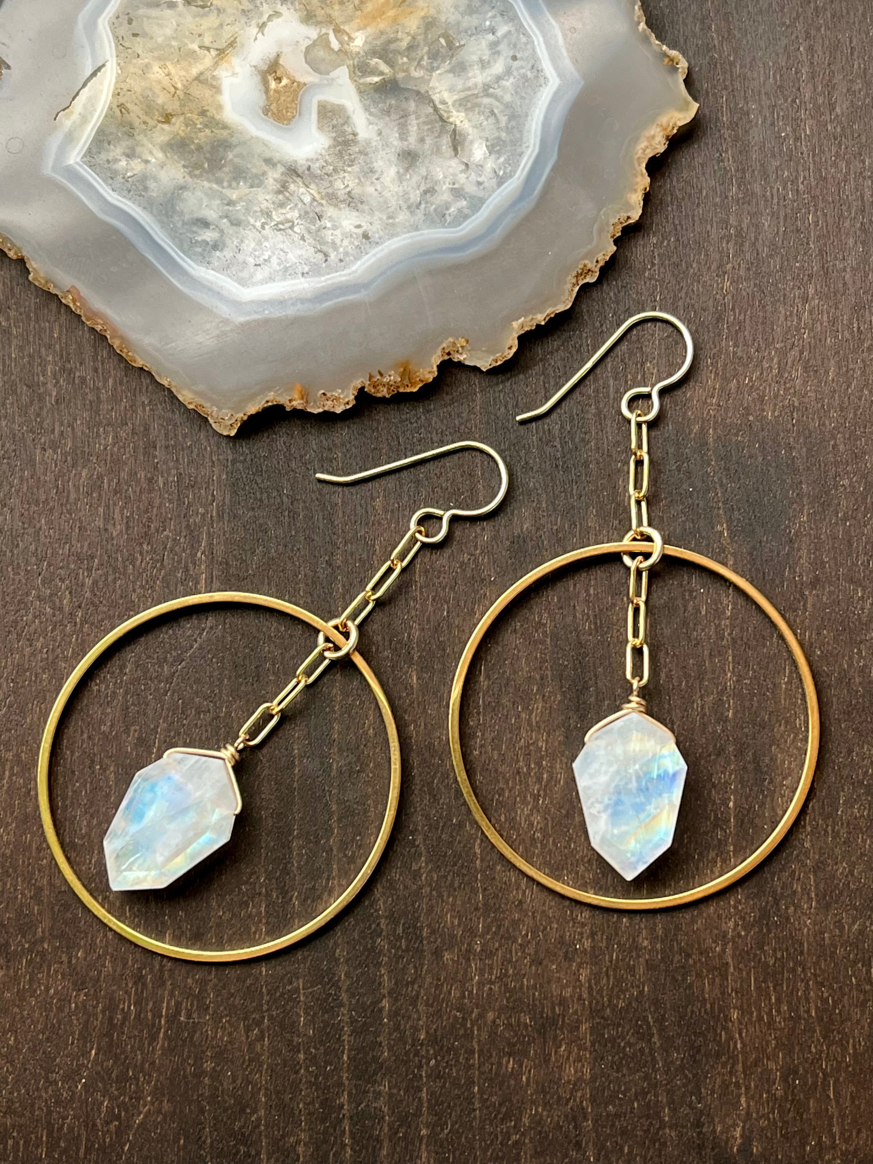 •ECLIPSE SWING• rainbow moonstone + gold dangle earrings