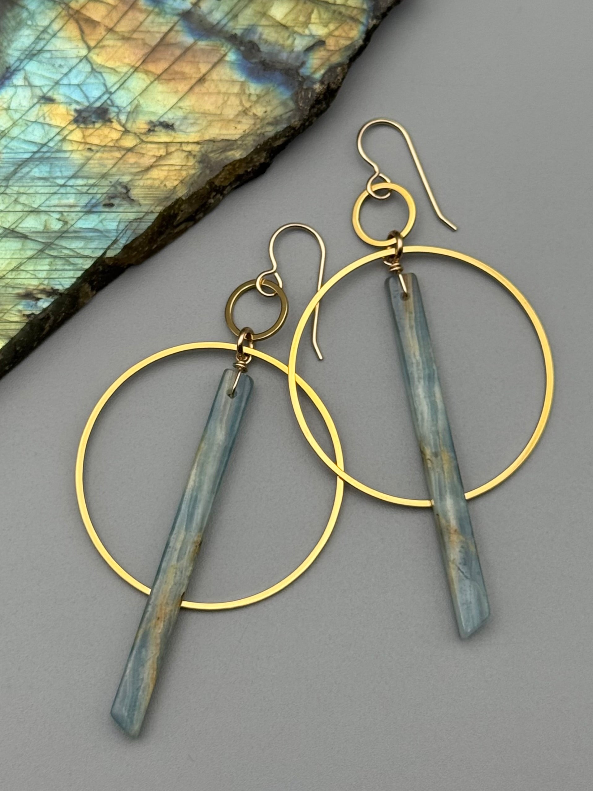 •EQUA ORBIT• blue calcite + gold earrings
