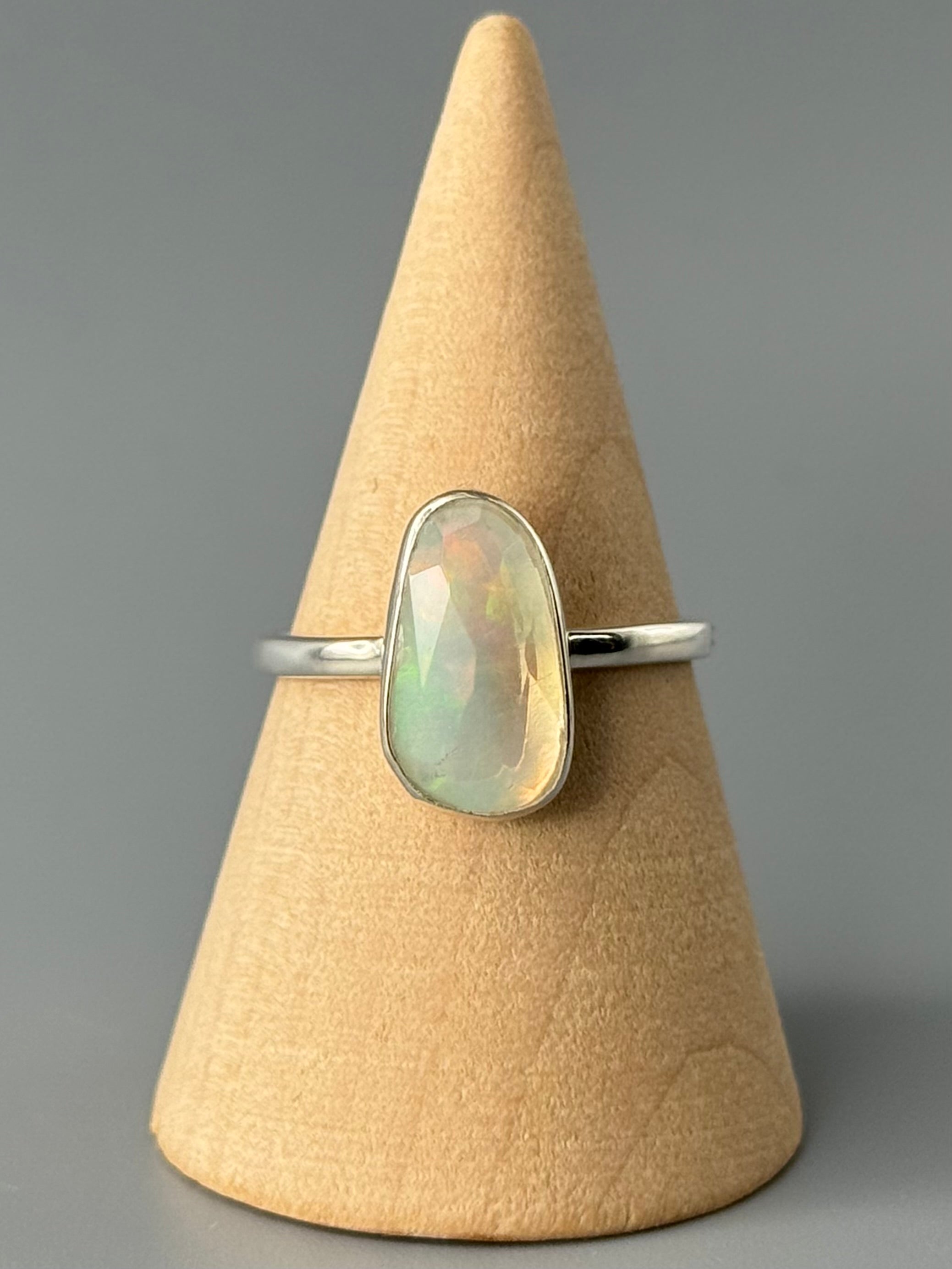 •FACETED ETHIOPIAN OPAL - STACKABLE FREEFORM• silver ring (size 9)