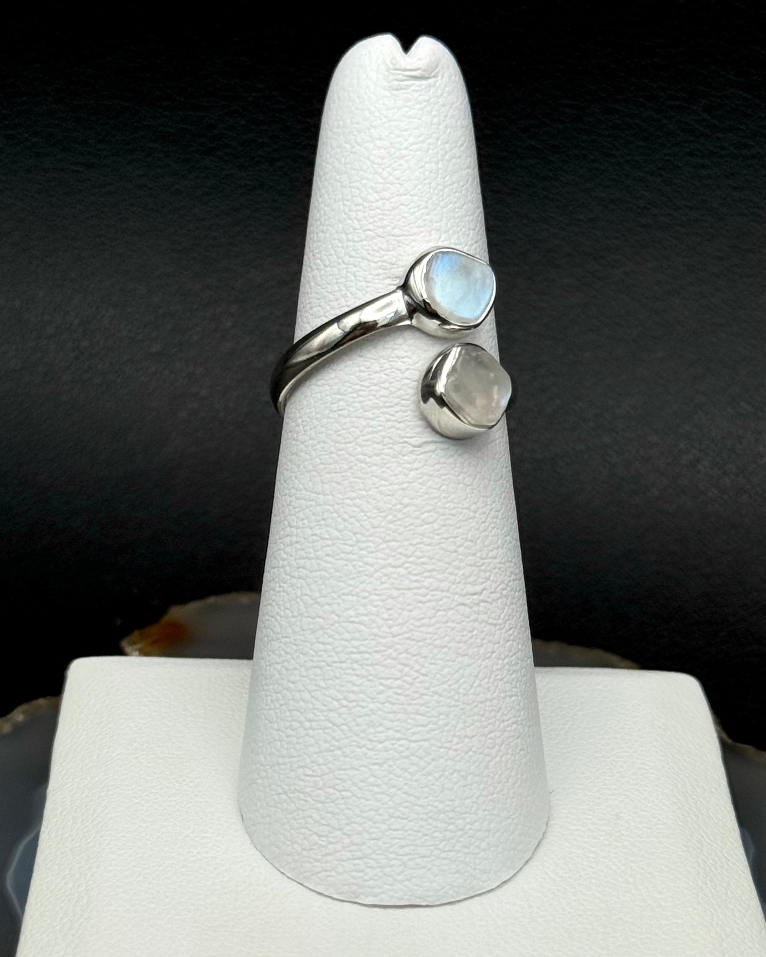 •RAINBOW MOONSTONE - LIL' FREEFORMS• adjustable silver ring