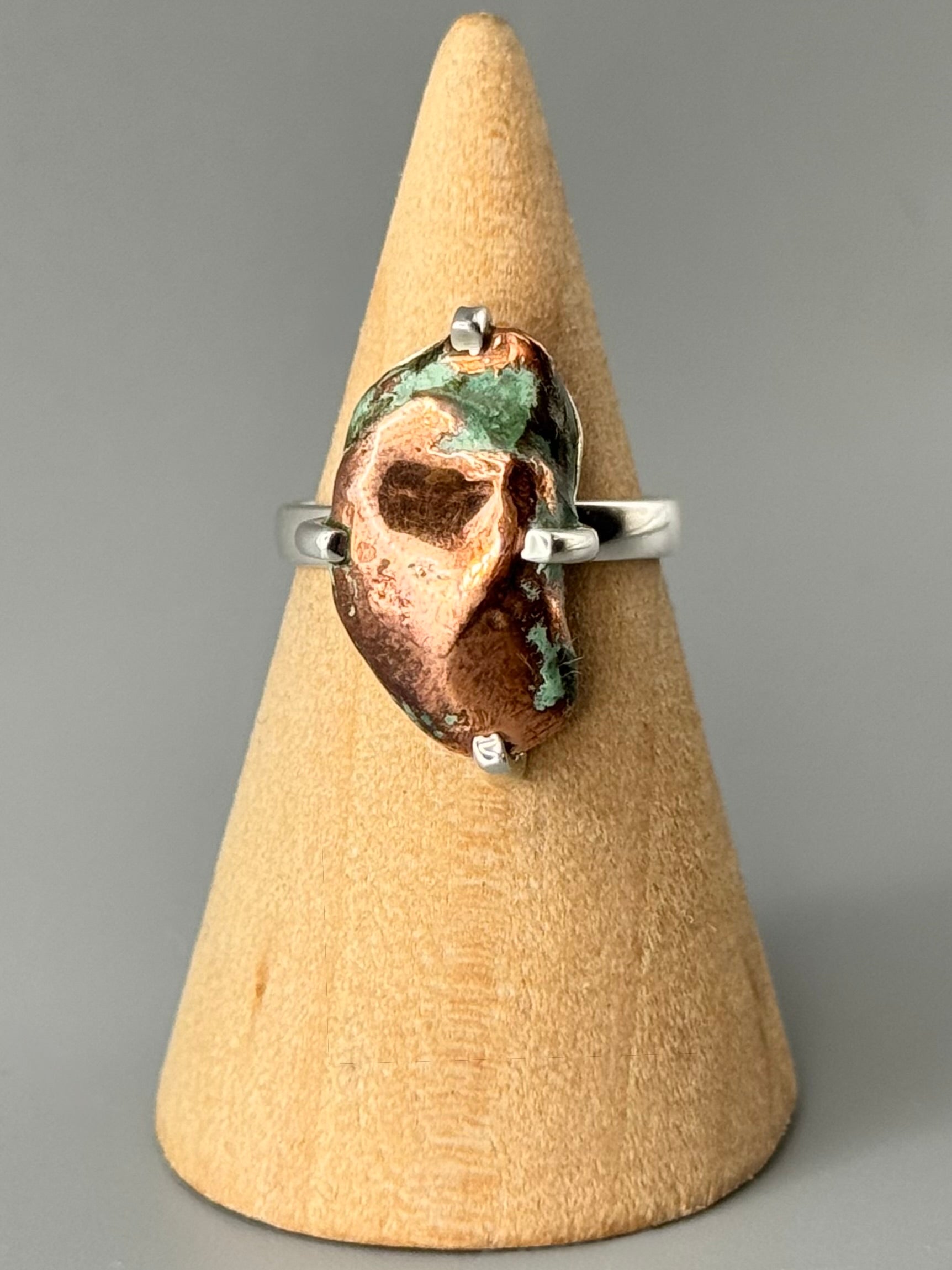 •COPPER SPLASH• prong set silver ring (size 6)