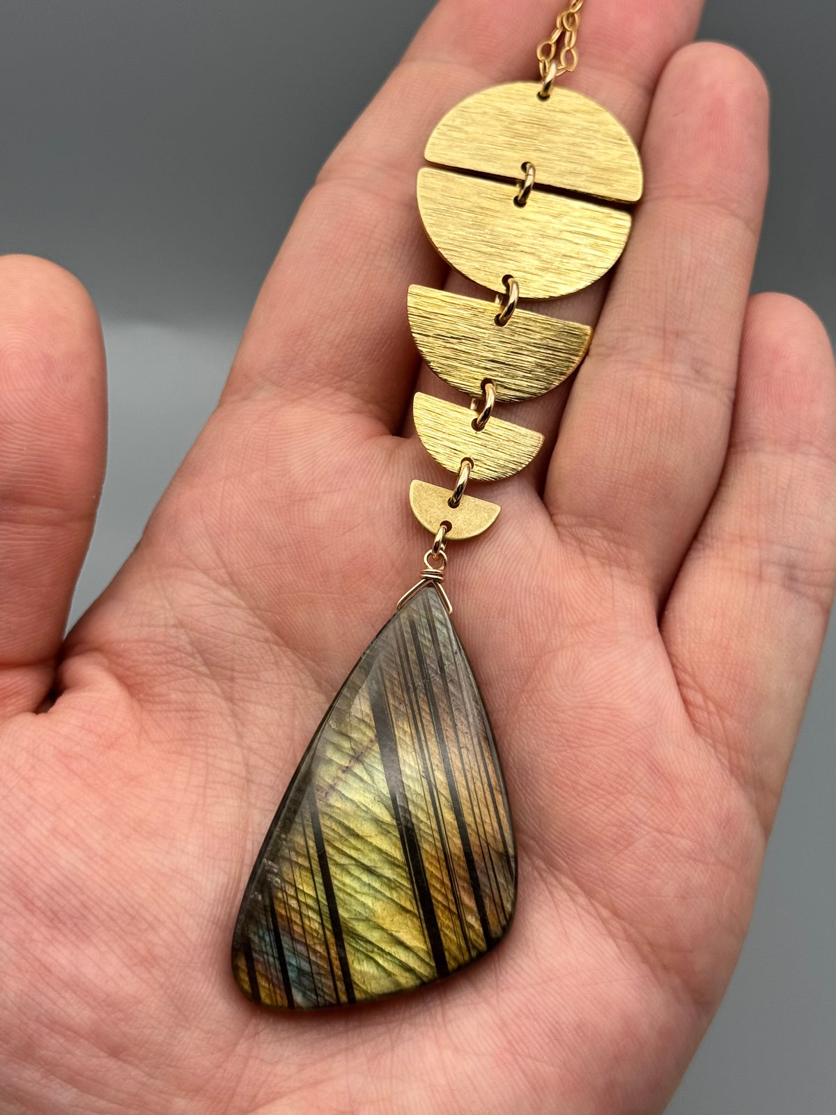 •NYX• labradorite freeform + gold necklace (26"-28" long)