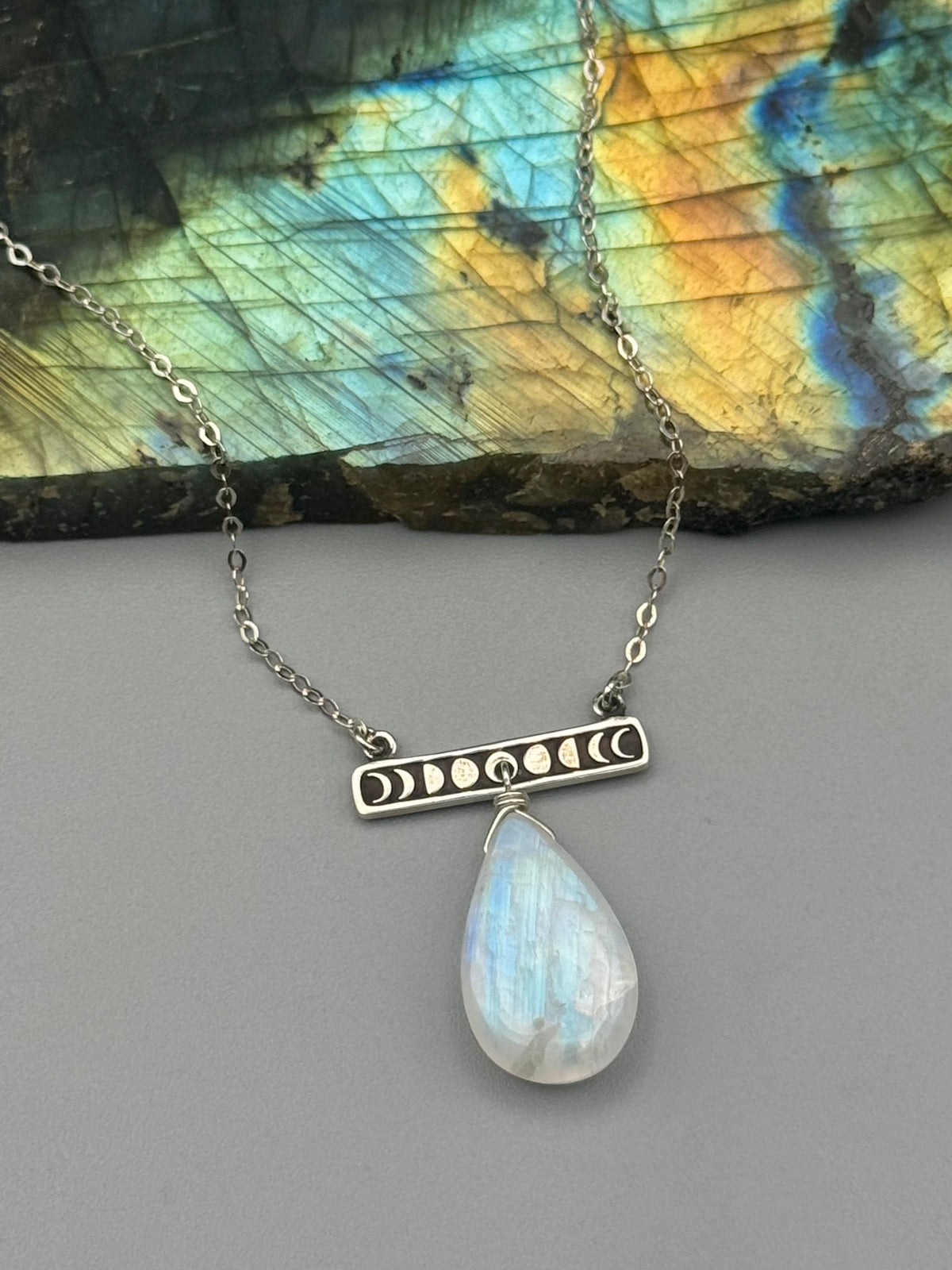 •NYX• rainbow moonstone + silver necklace (17"-19" long)